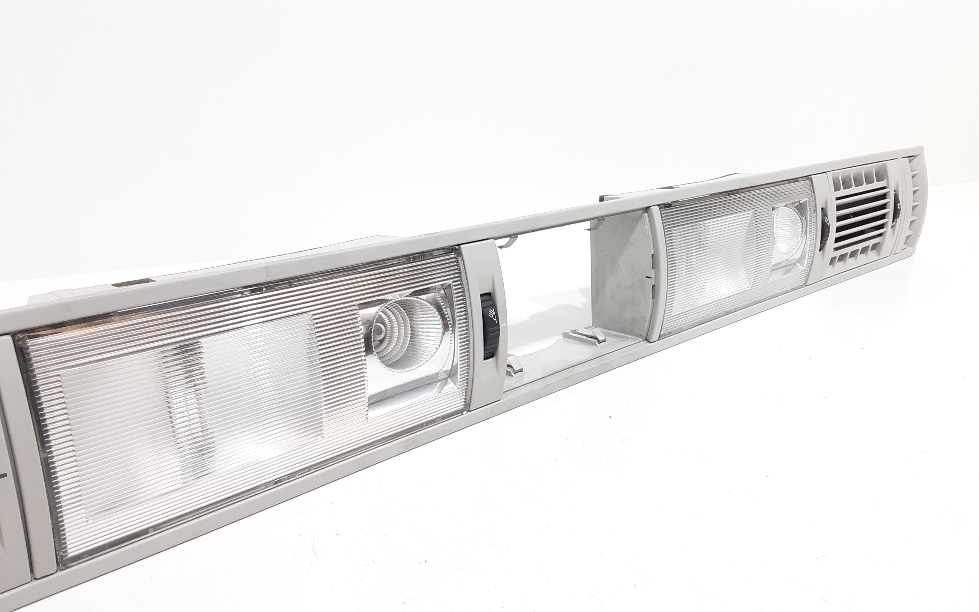 Plafoniera posteriore VOLKSWAGEN Multivan Serie (15>)