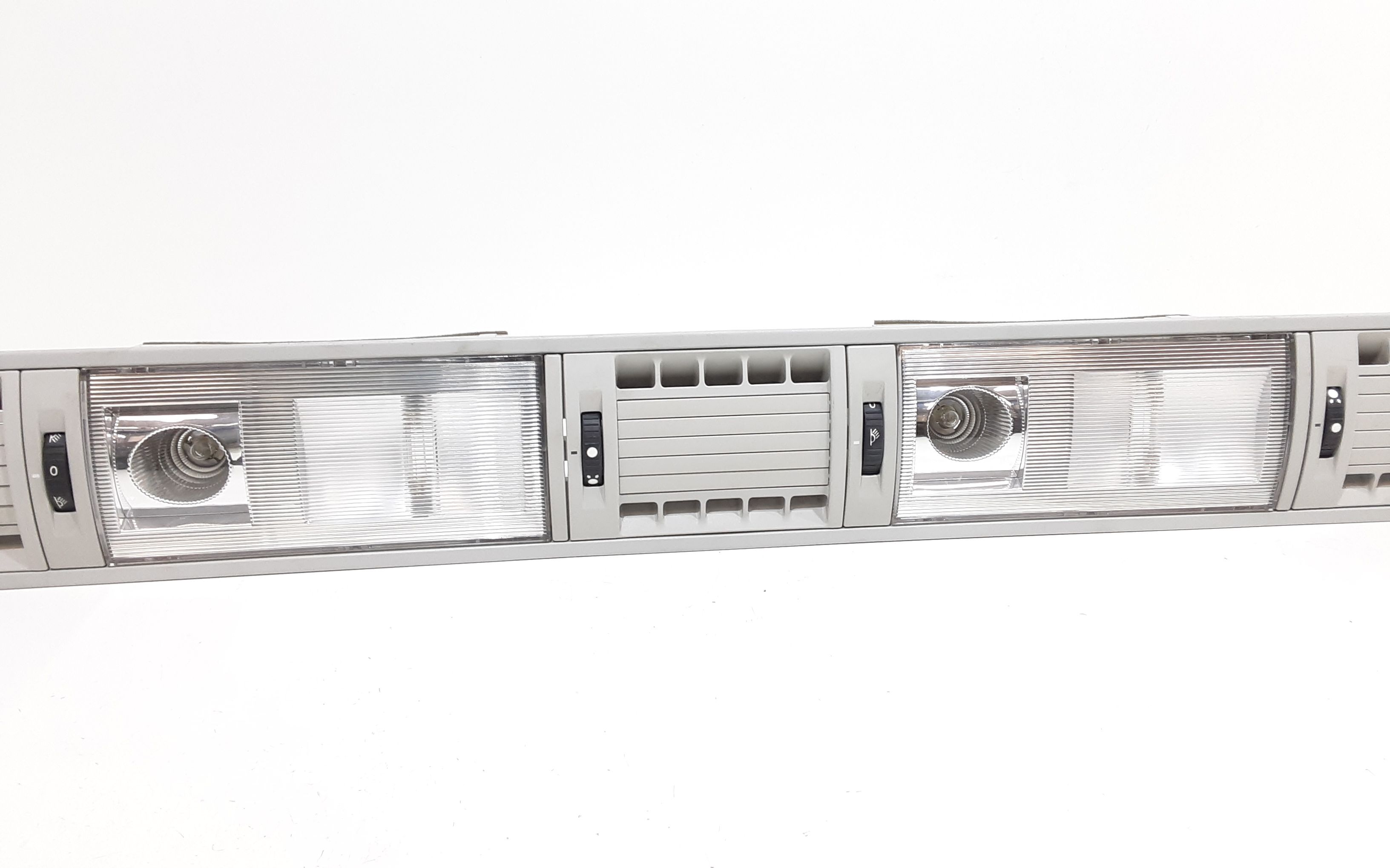 Plafoniera posteriore VOLKSWAGEN Multivan Serie (15>)