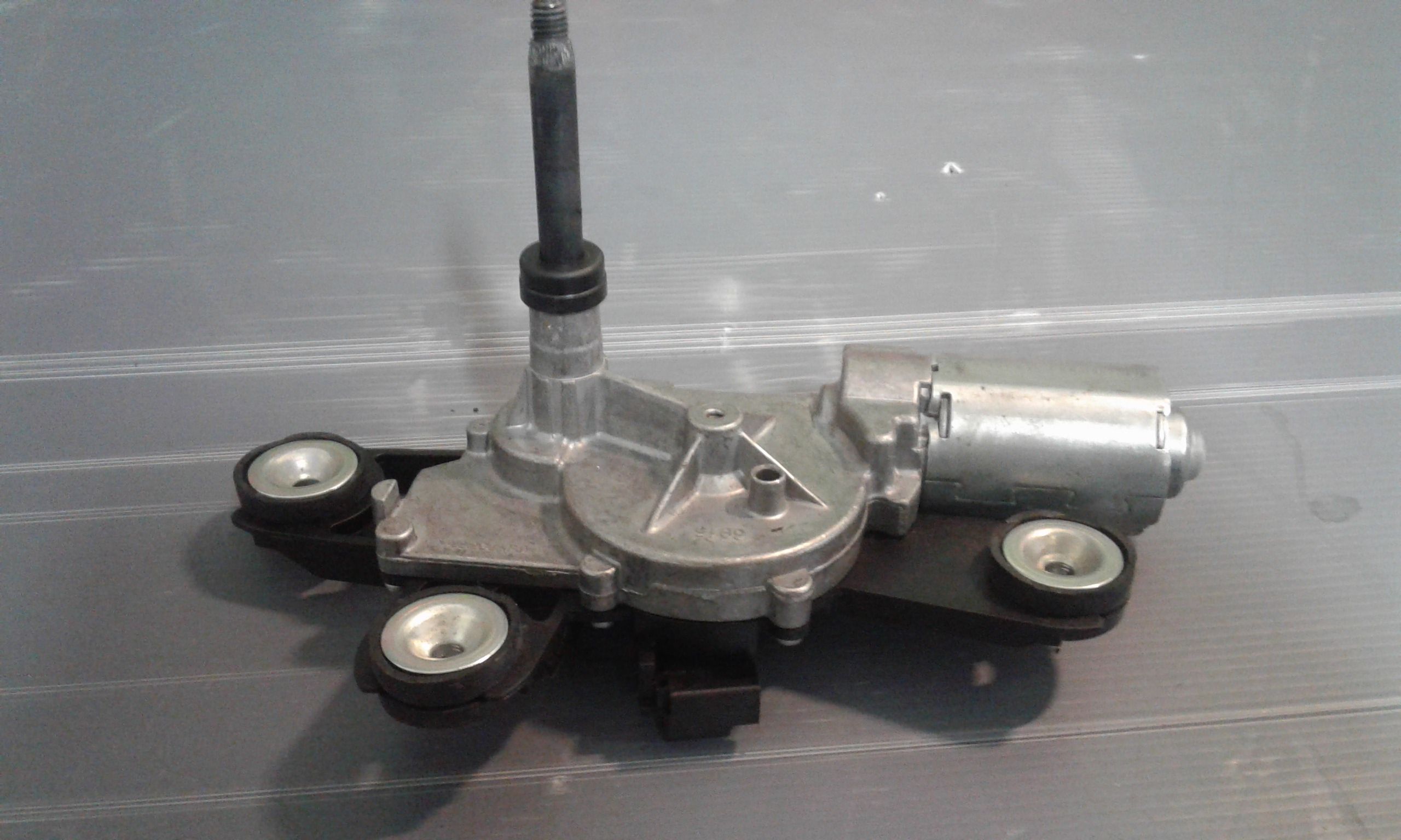 Motorino Tergicristallo Posteriore FORD Fiesta 6 Serie