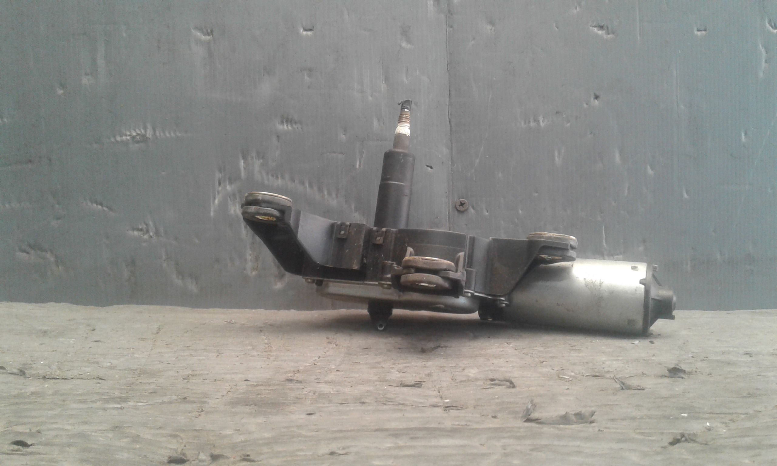 Motorino Tergicristallo Posteriore VOLKSWAGEN Polo 4 Serie