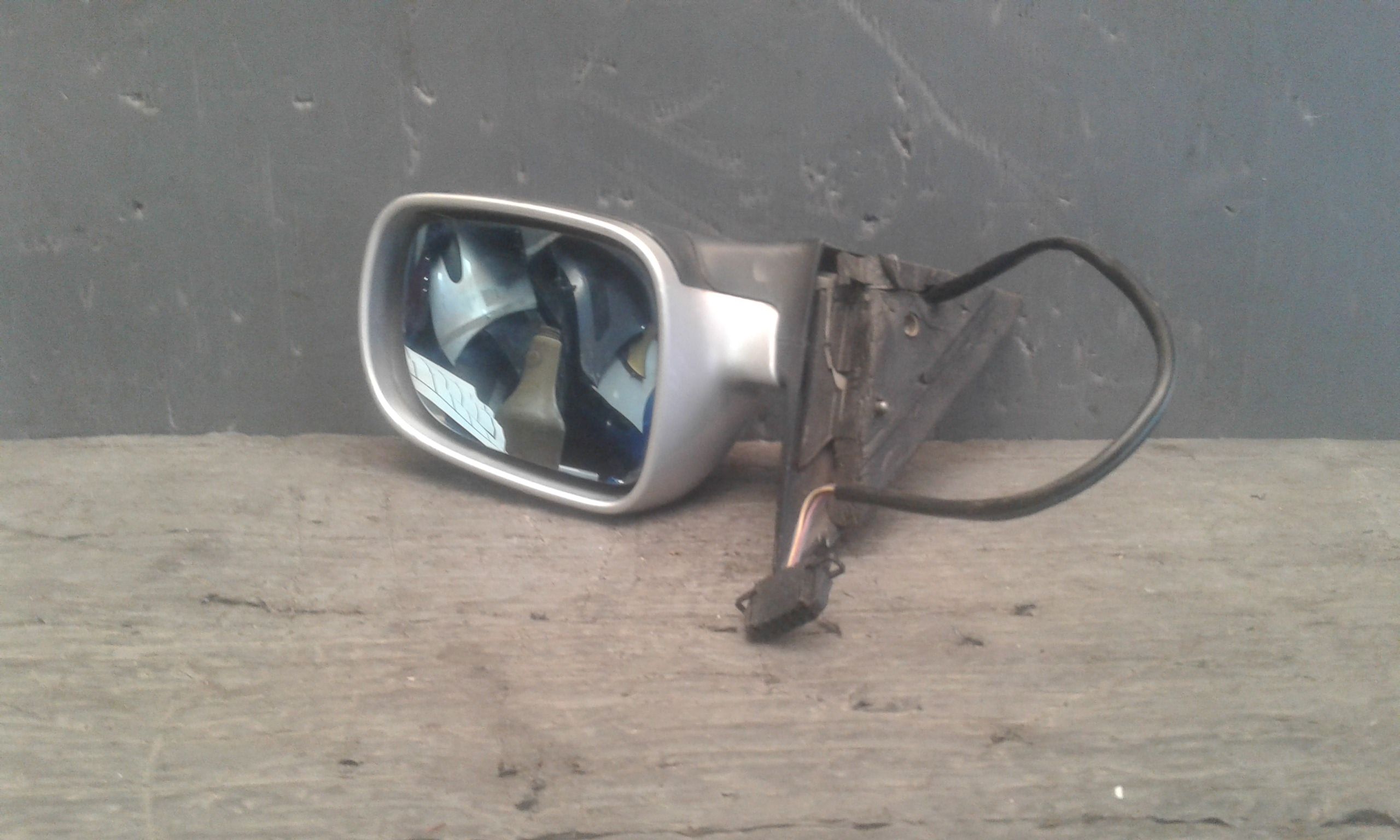 Specchietto Retrovisore Destro VOLKSWAGEN Passat Berlina 3 Serie