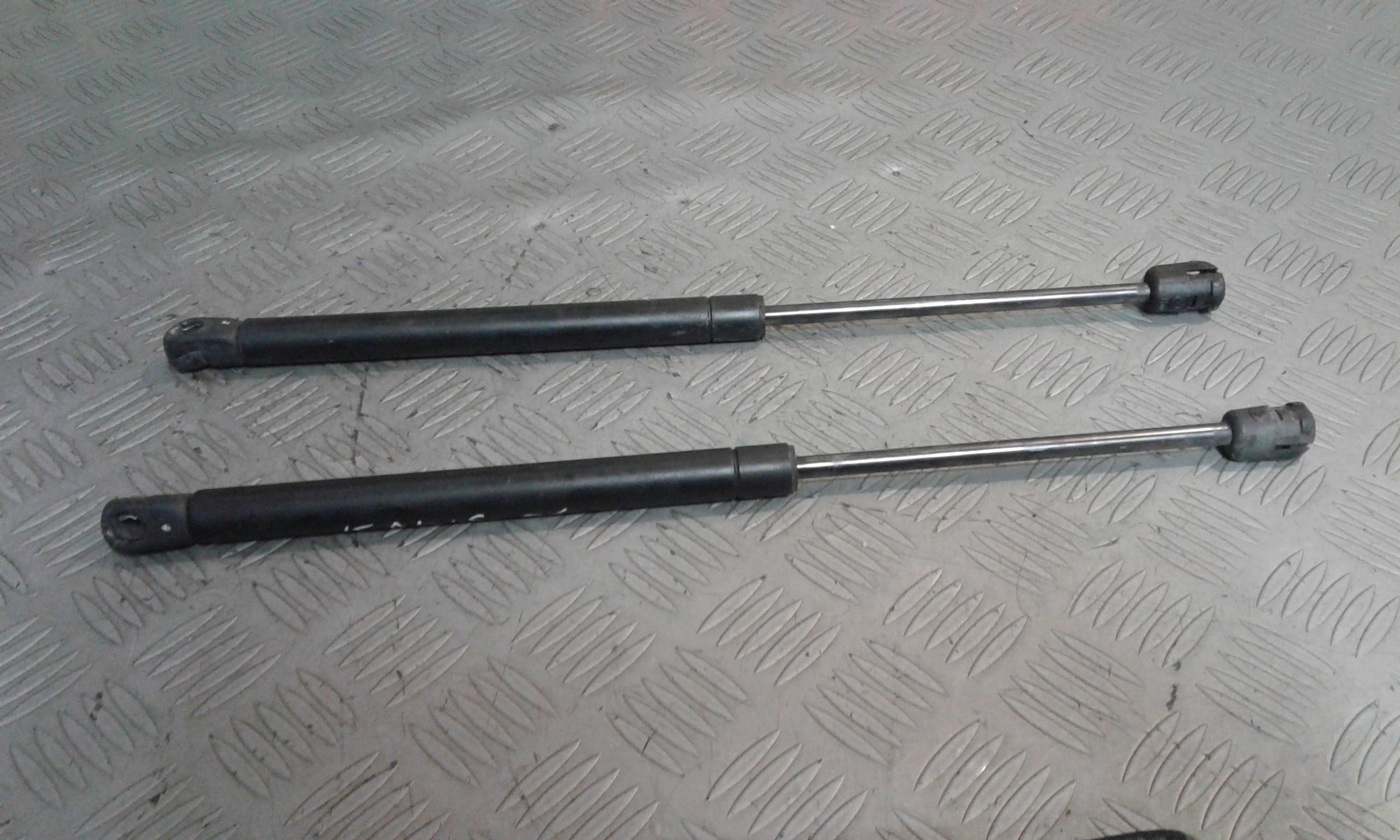 Pistoncini cofano Post. CHEVROLET Kalos 2 Serie