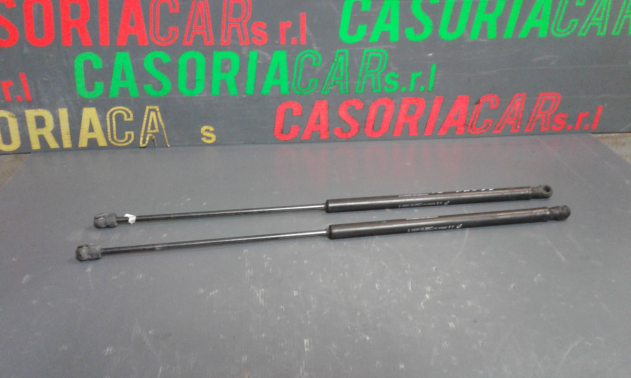 Pistoncini cofano Post. FIAT Croma 2 Serie