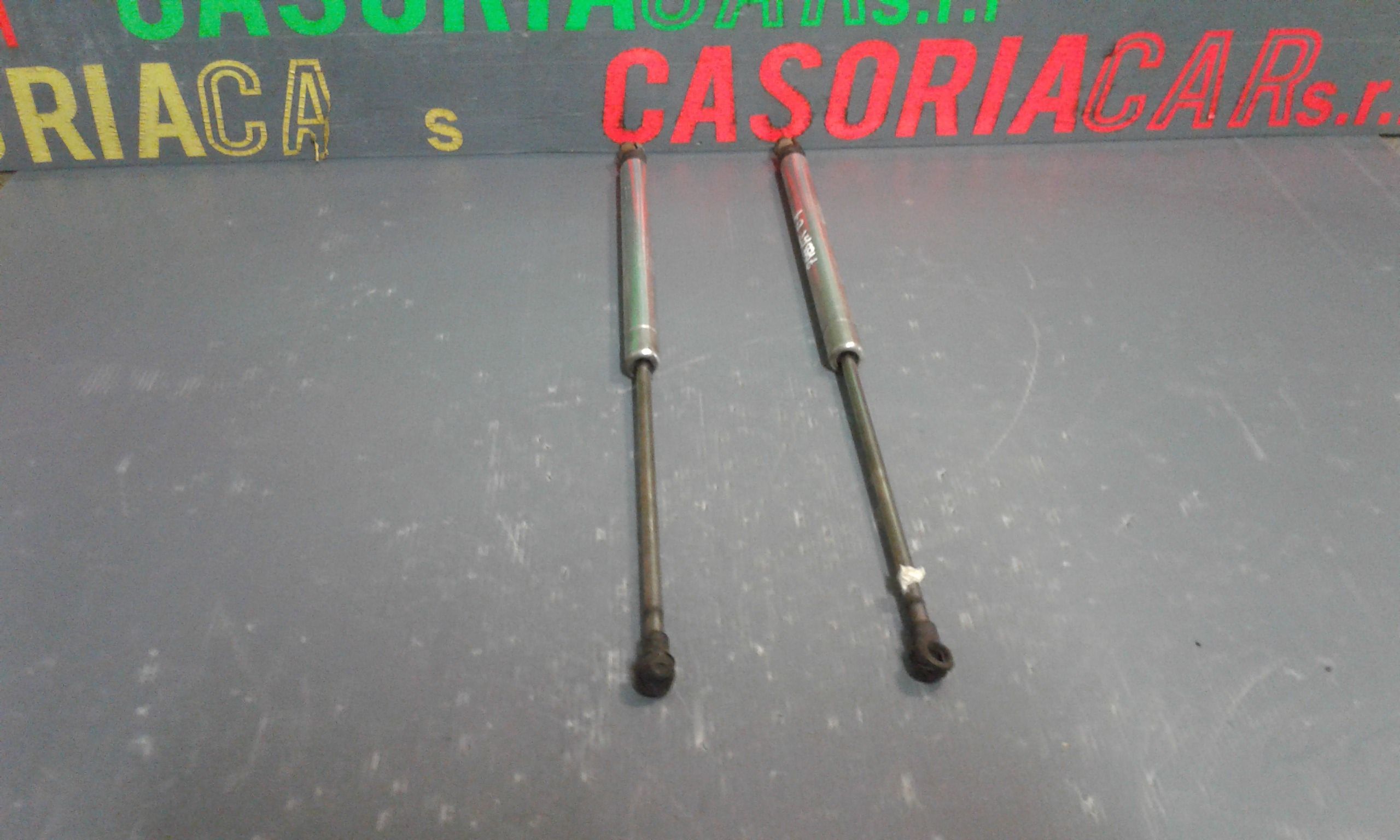 Pistoncini cofano Post. VOLKSWAGEN Passat Berlina 3 Serie