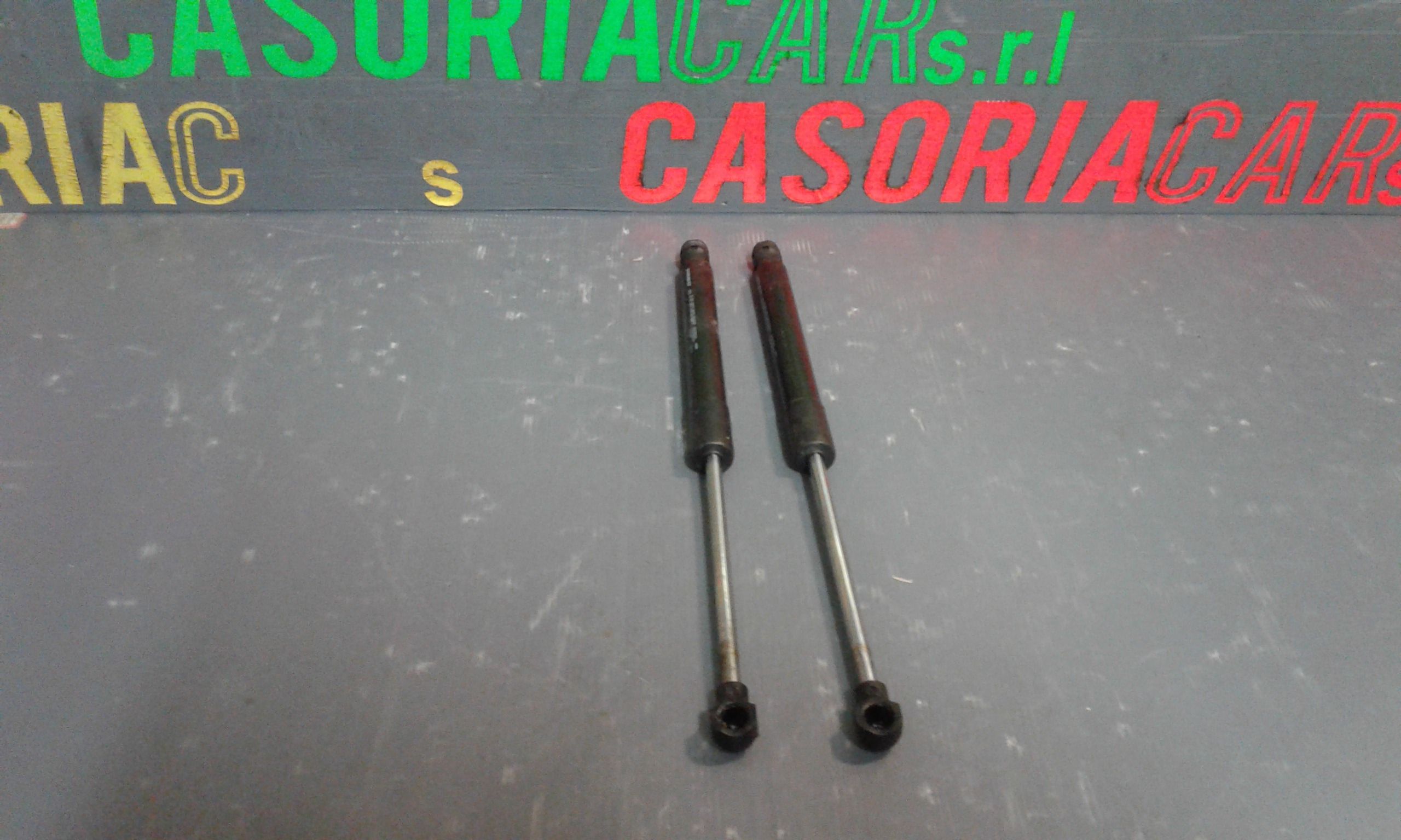 Pistoncini cofano Post. RENAULT Captur Serie