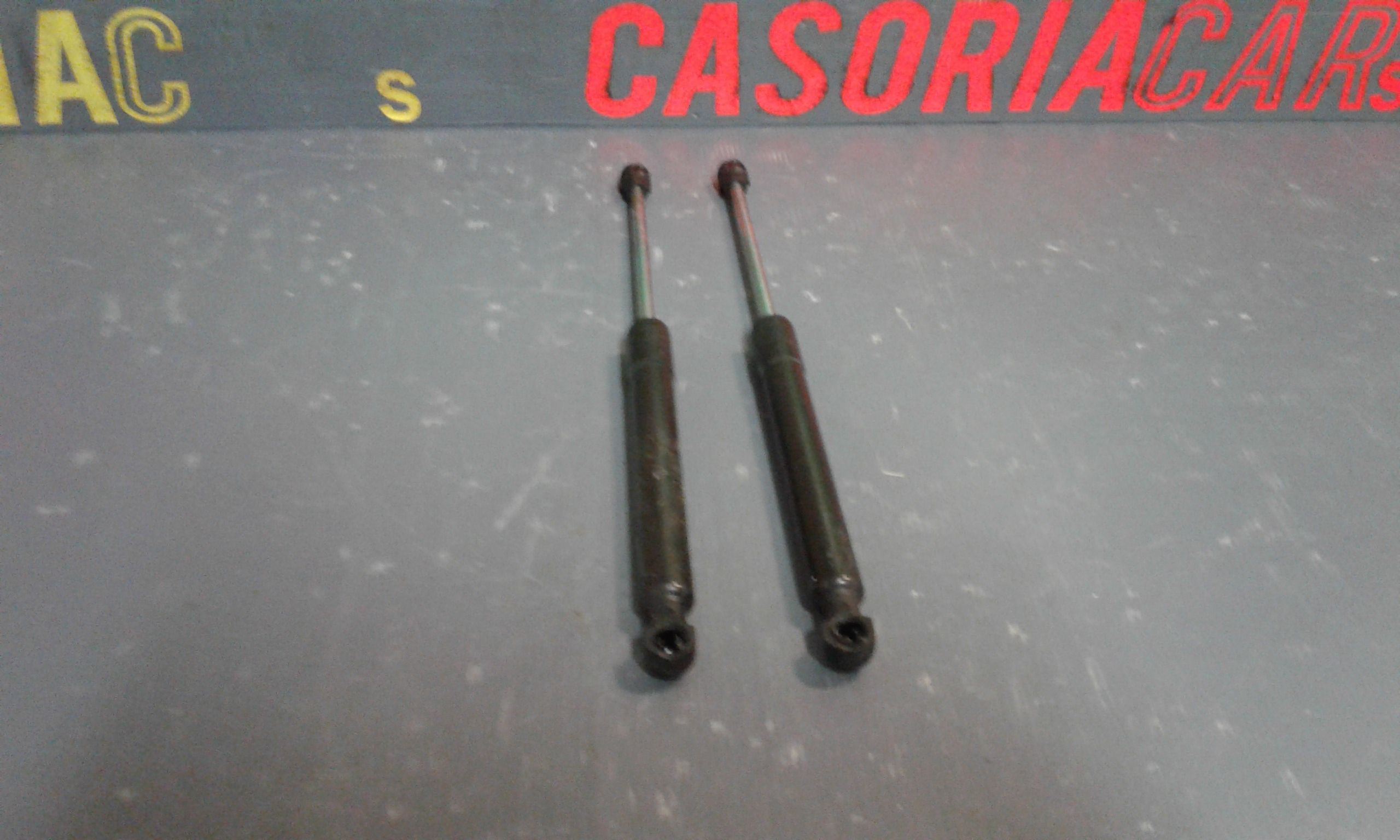 Pistoncini cofano Post. RENAULT Captur Serie