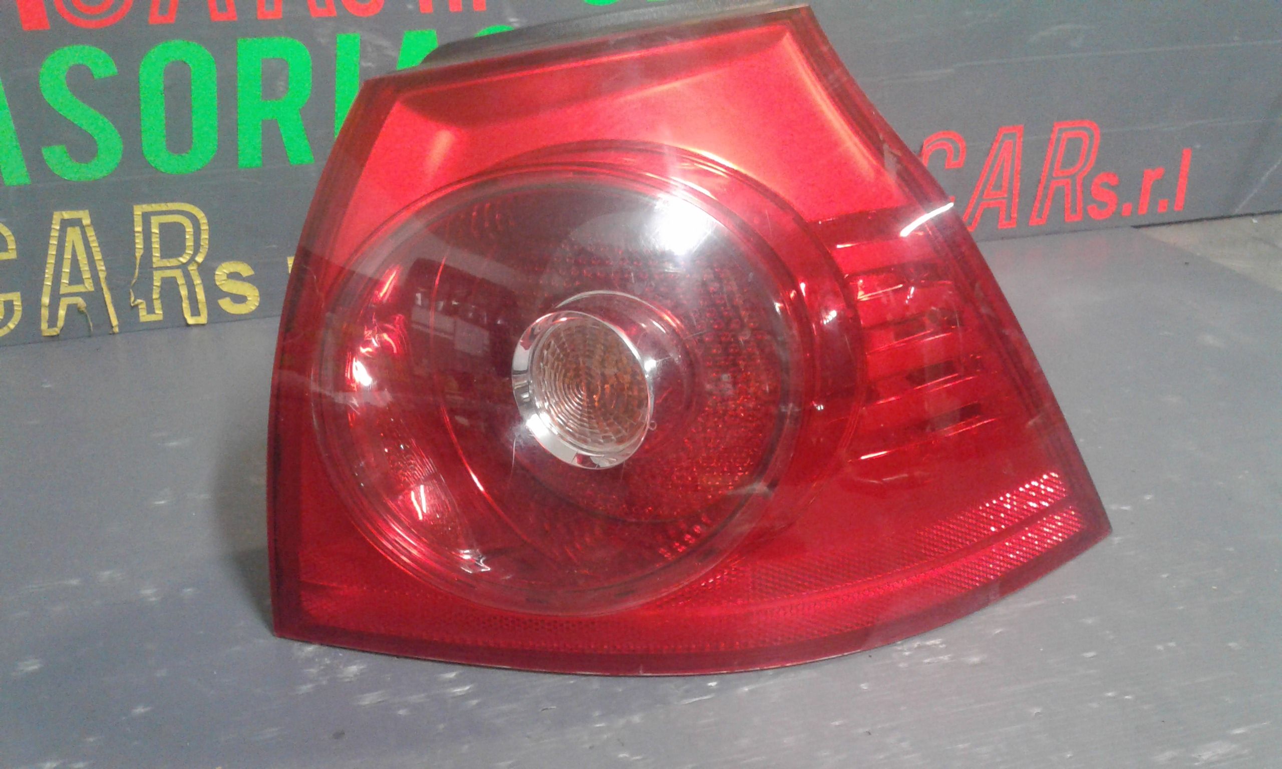 Stop posteriore Destro Passeggero VOLKSWAGEN Golf 5 Berlina