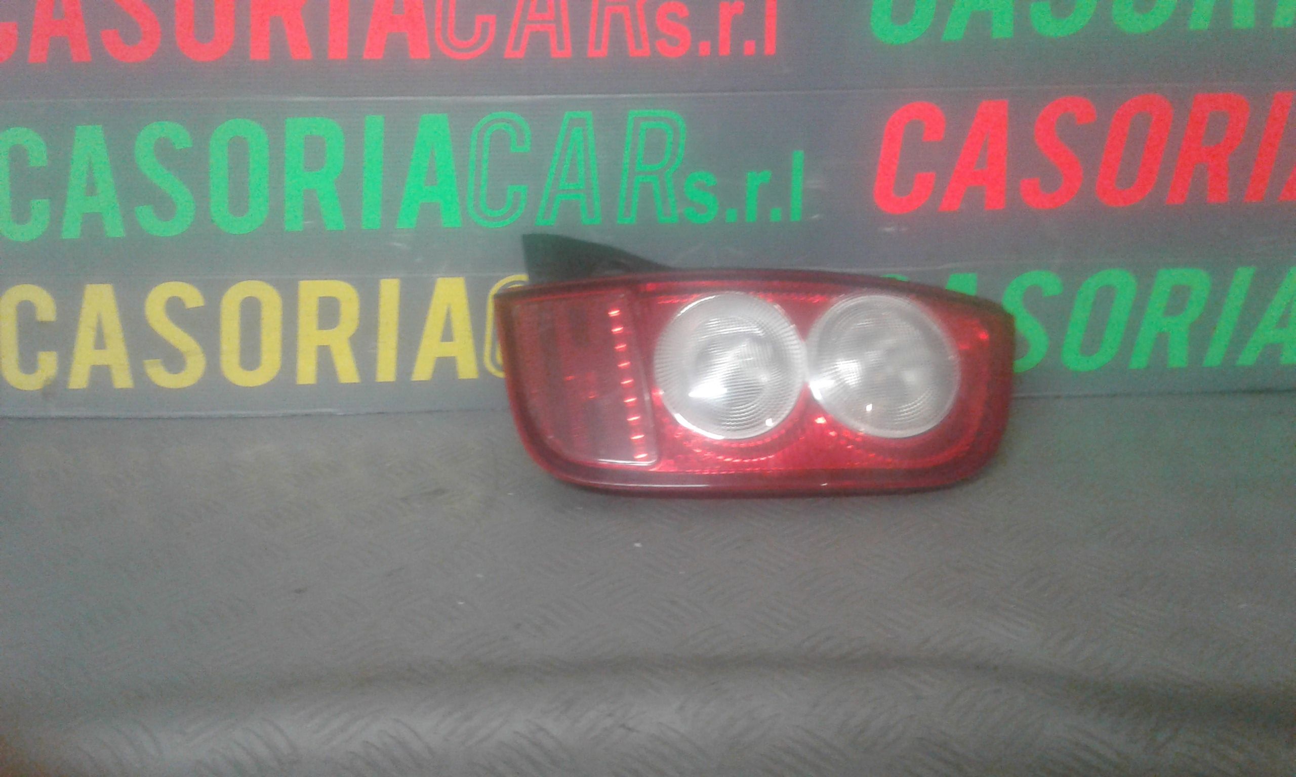 Stop posteriore Destro Passeggero NISSAN Micra 4 Serie