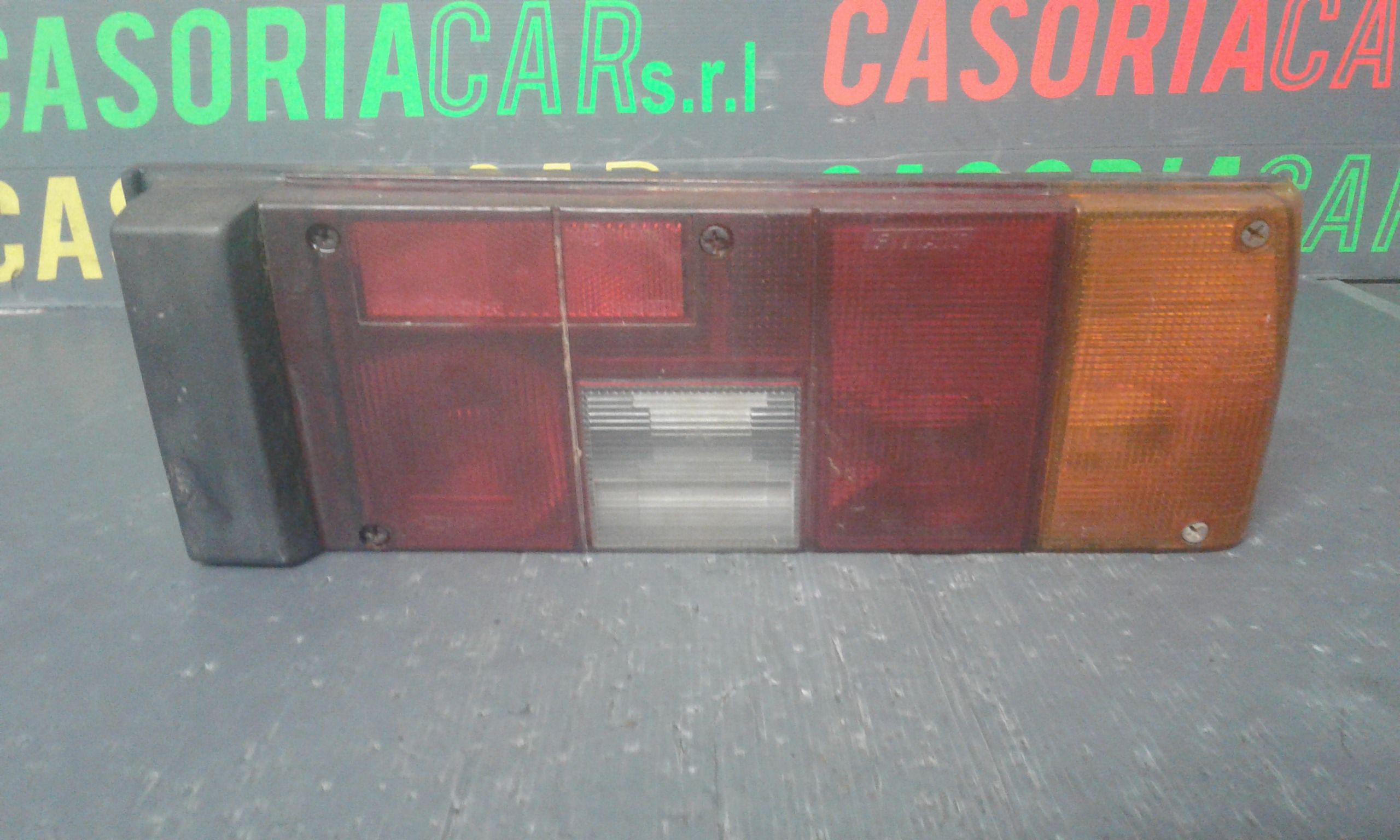 Stop posteriore Destro Passeggero FIAT Regata Berlina