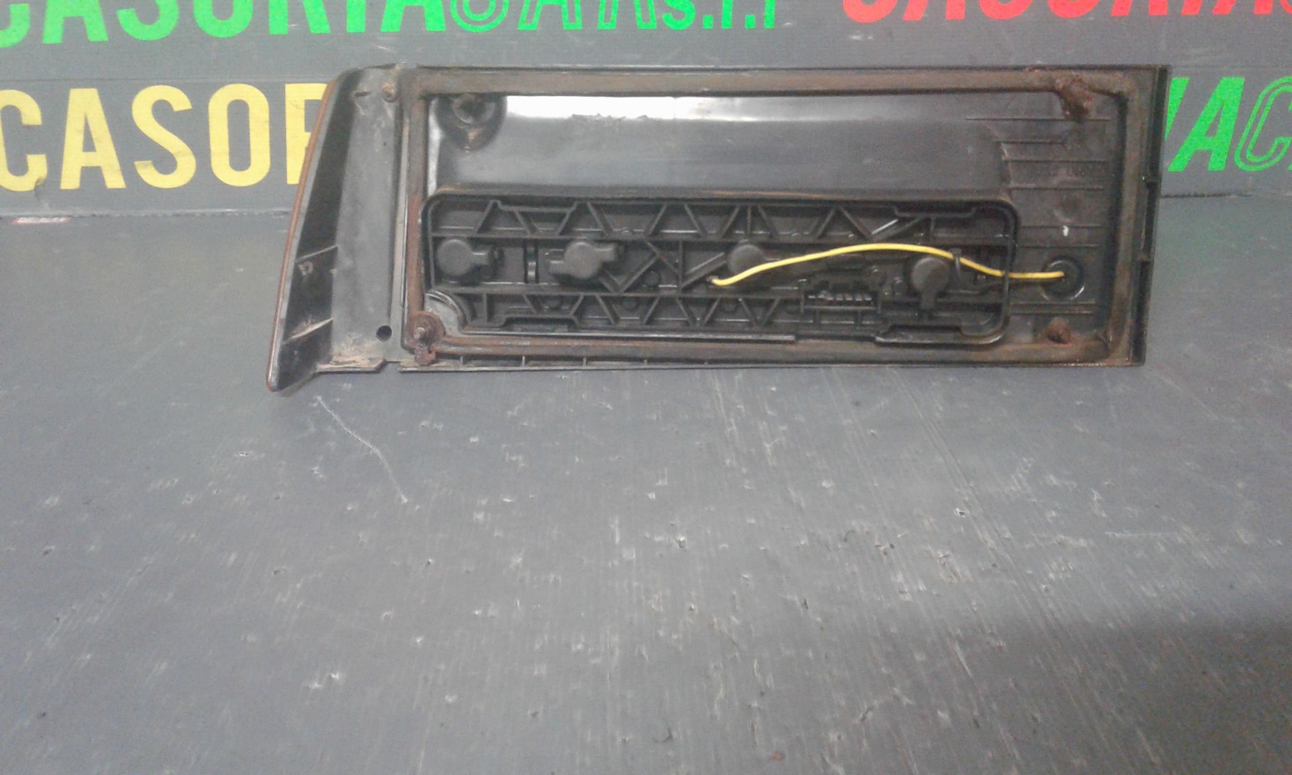 Stop posteriore Destro Passeggero FIAT Regata Berlina