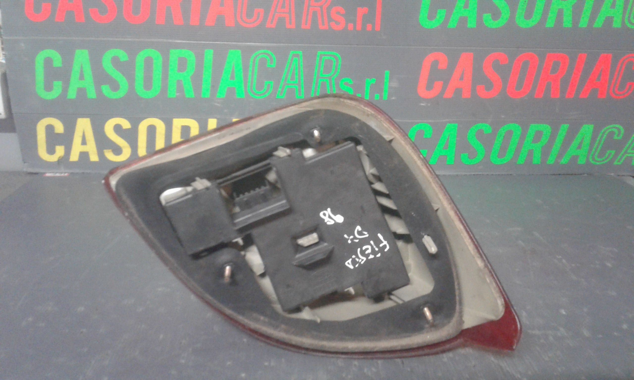 Stop posteriore Destro Passeggero FORD Fiesta 2 Serie