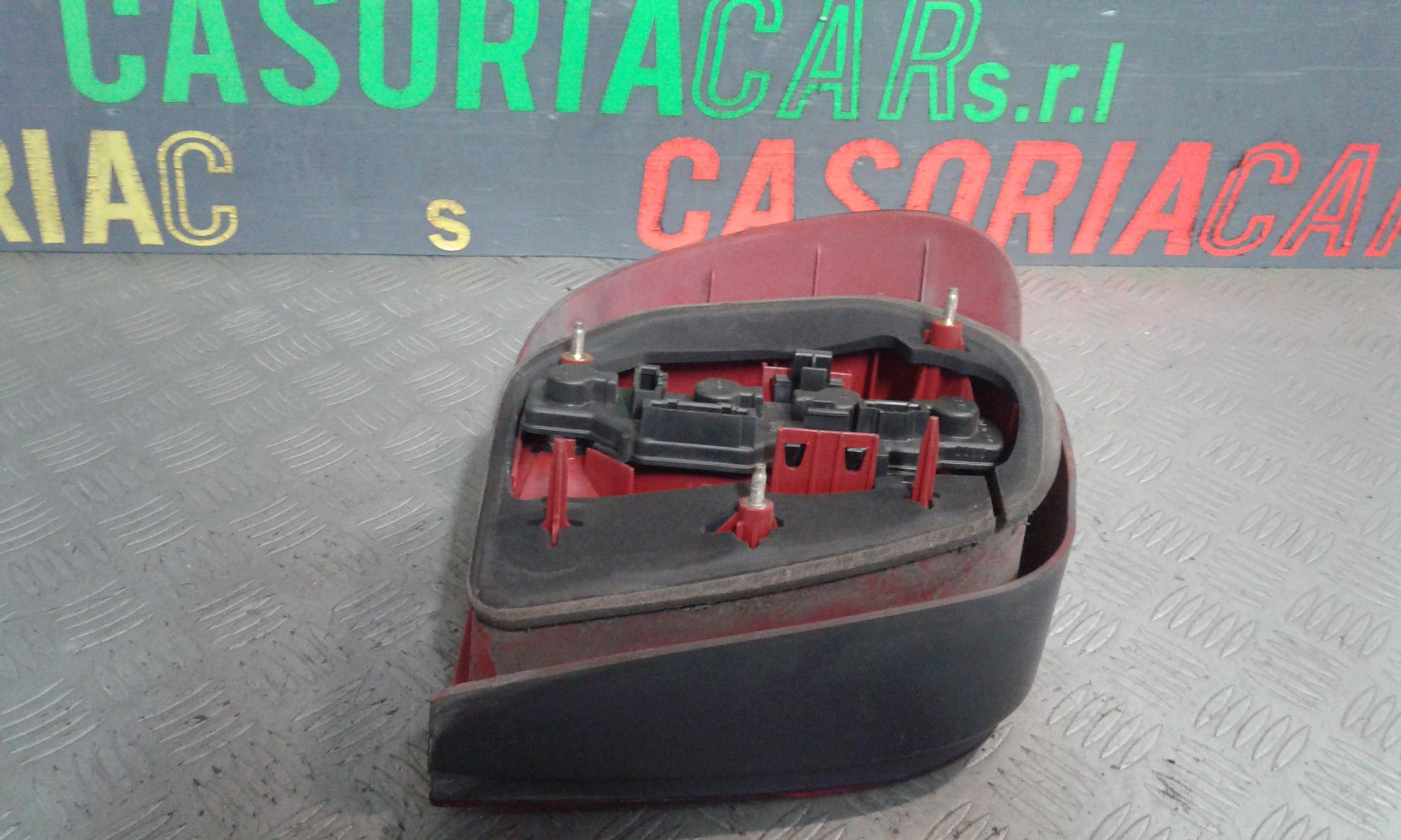 Stop posteriore Destro Passeggero VOLKSWAGEN Polo 4 Serie