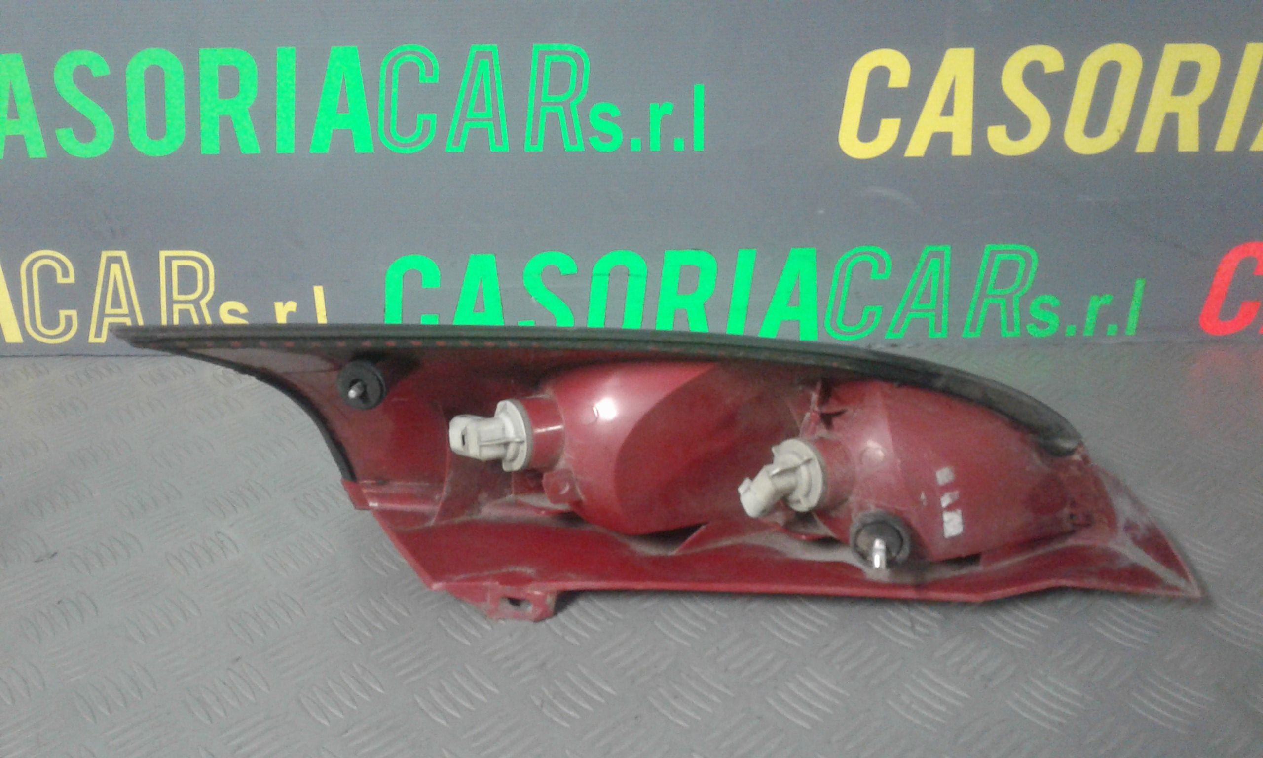 Stop Posteriore sinistro lato Guida FORD Focus Berlina 2 Serie