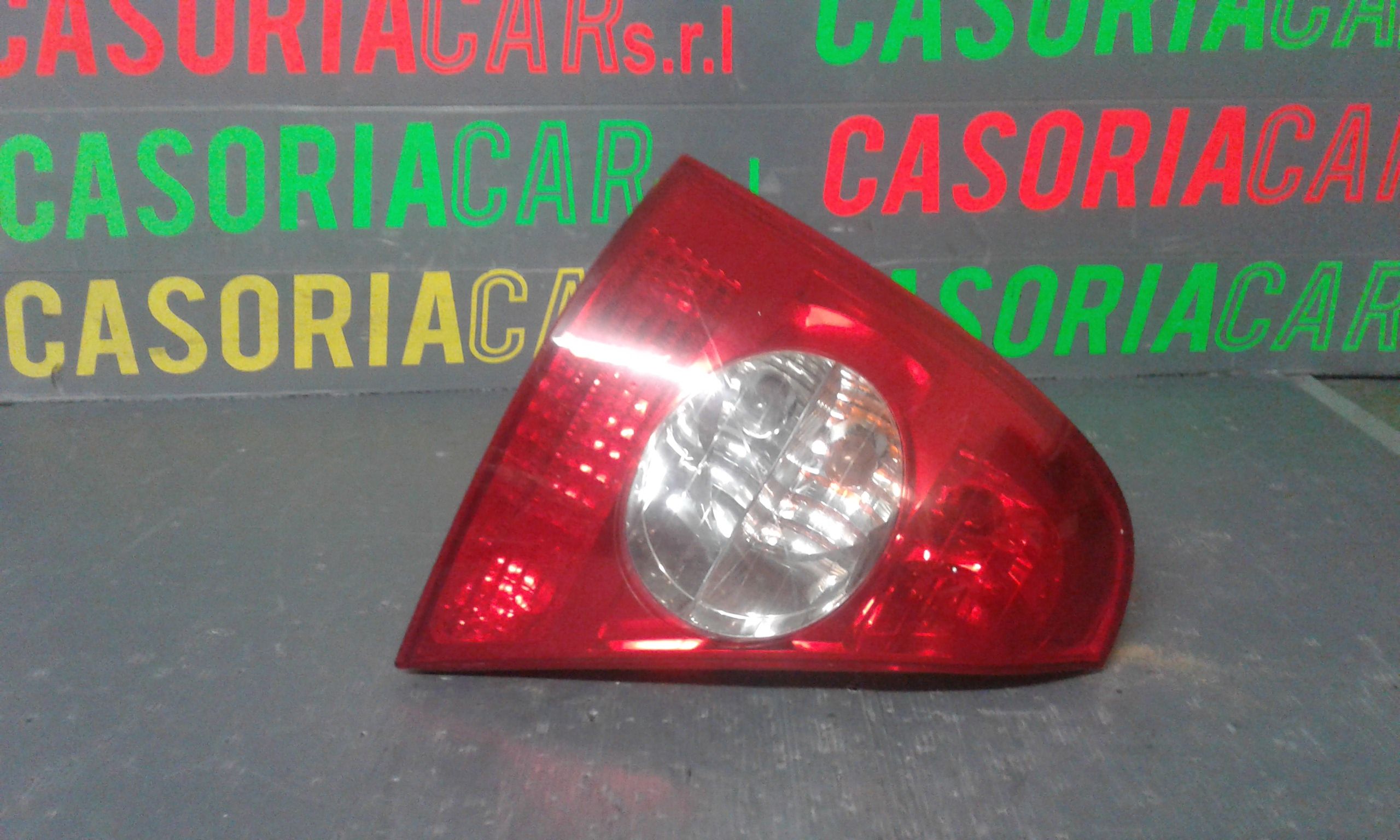 Stop Posteriore sinistro lato Guida RENAULT Clio 4