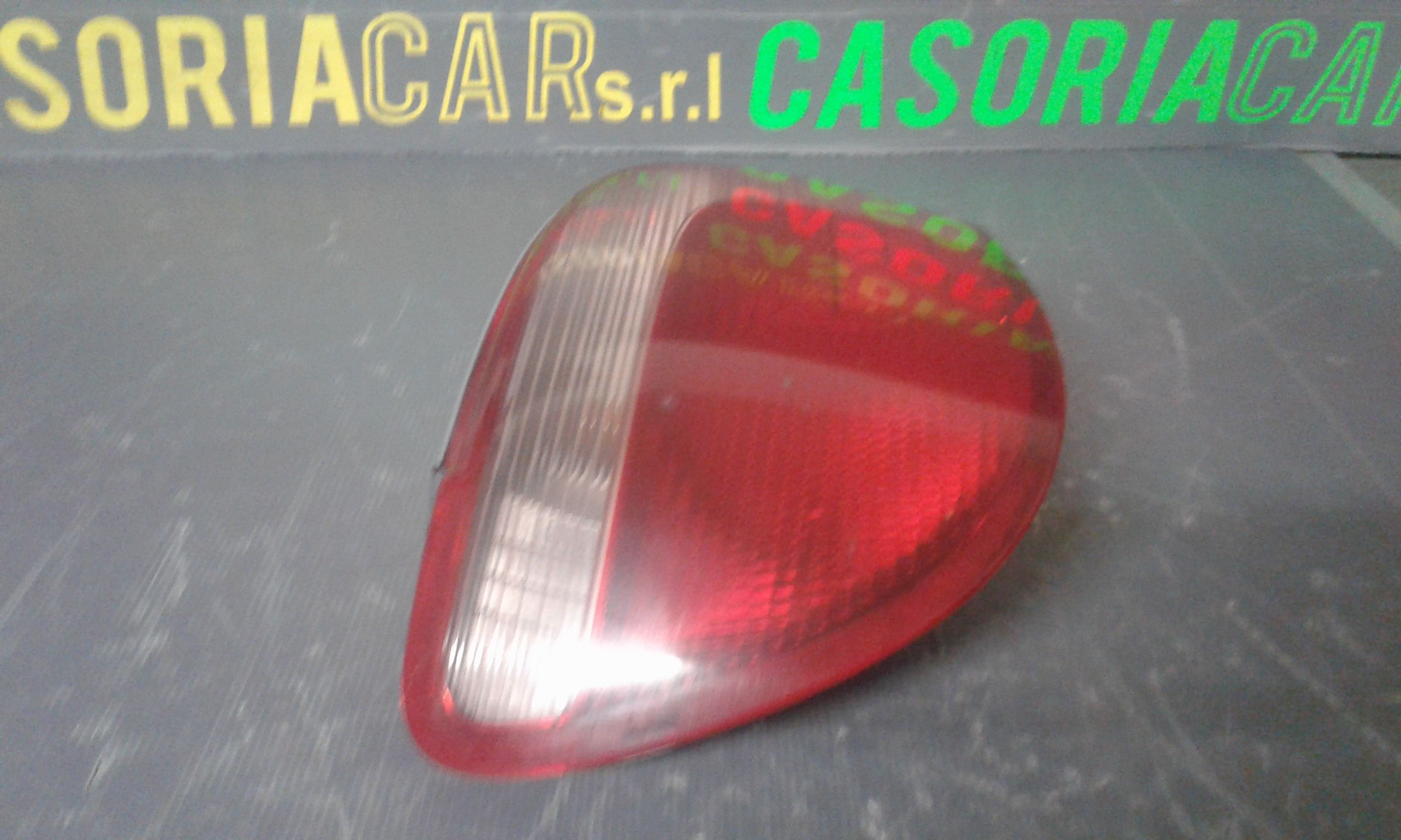 Stop fanale Posteriore sinistro lato Guida TOYOTA Yaris 1 Serie