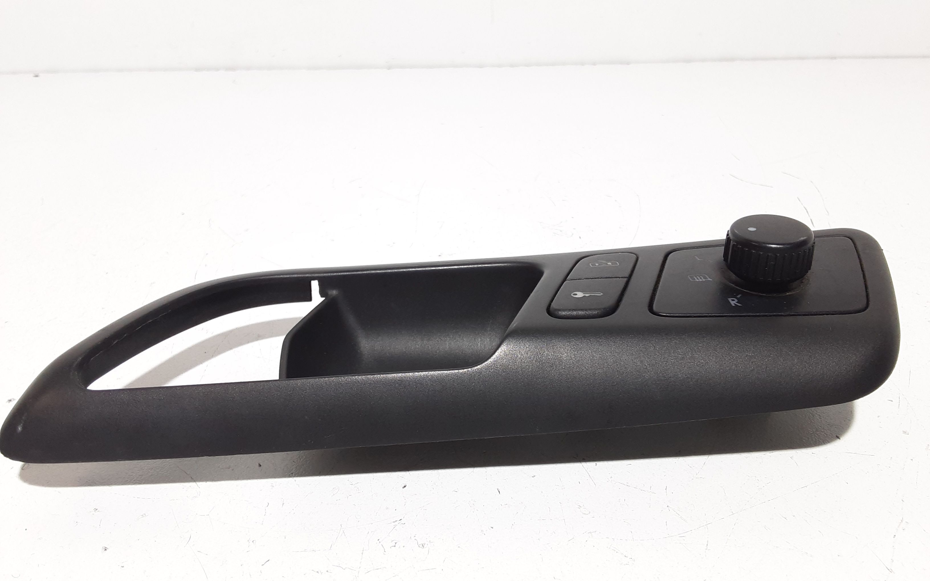 Regolatore specchietti retrovisori VOLKSWAGEN Polo 4 Serie