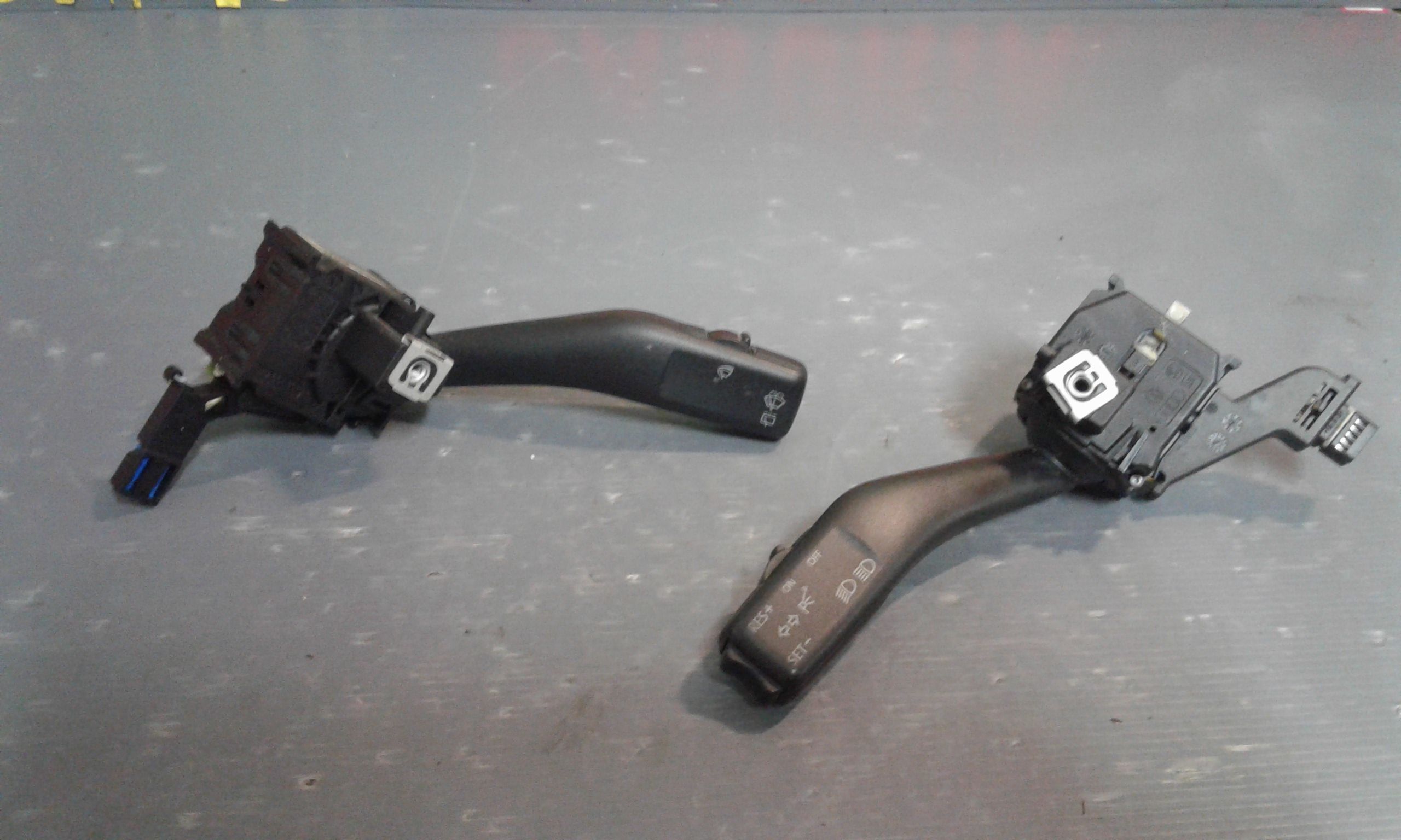 Devioluci VOLKSWAGEN Golf 5 Berlina