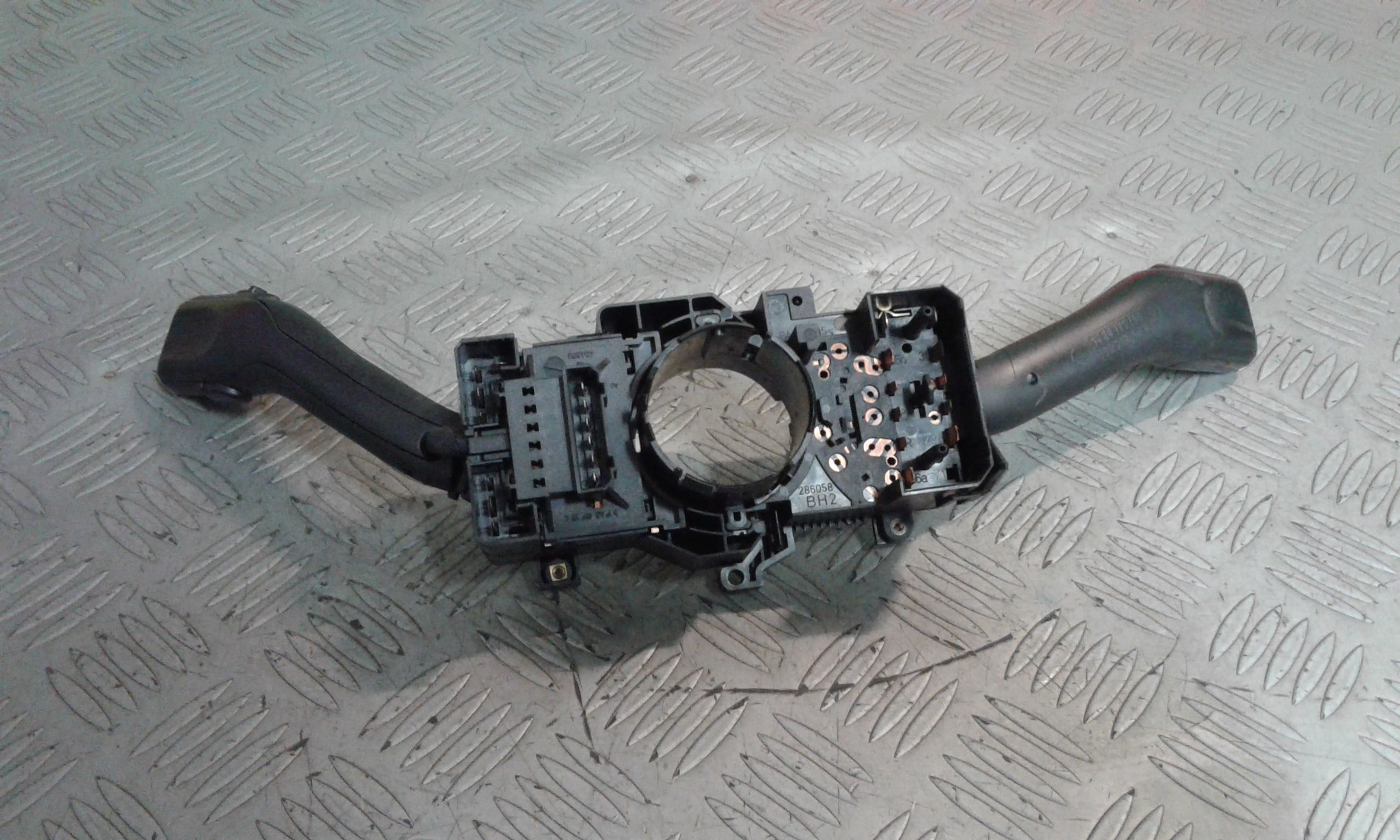 Devioluci SKODA Octavia Berlina 1 Serie