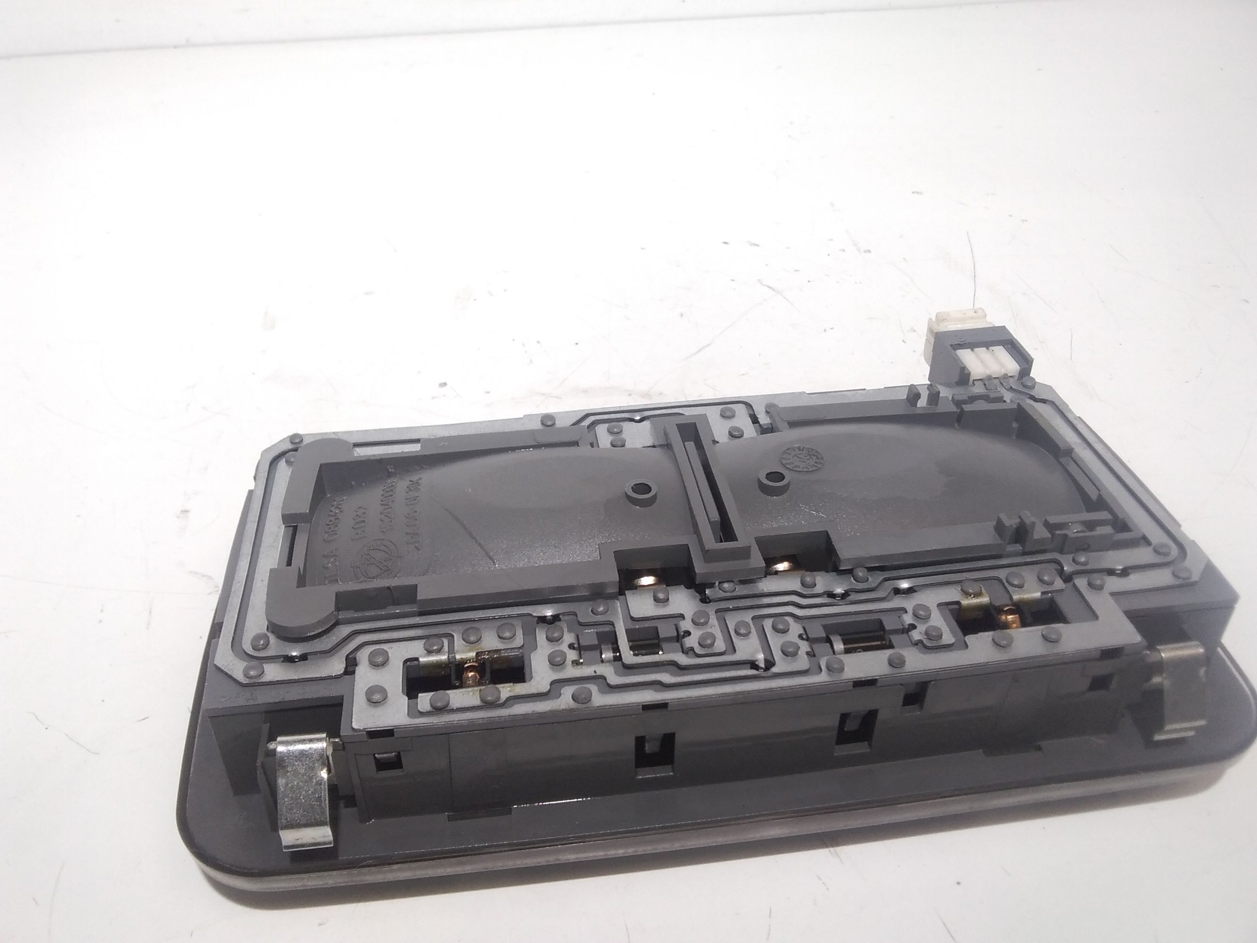 Luce di cortesia anteriore ALFA ROMEO 147 2 serie