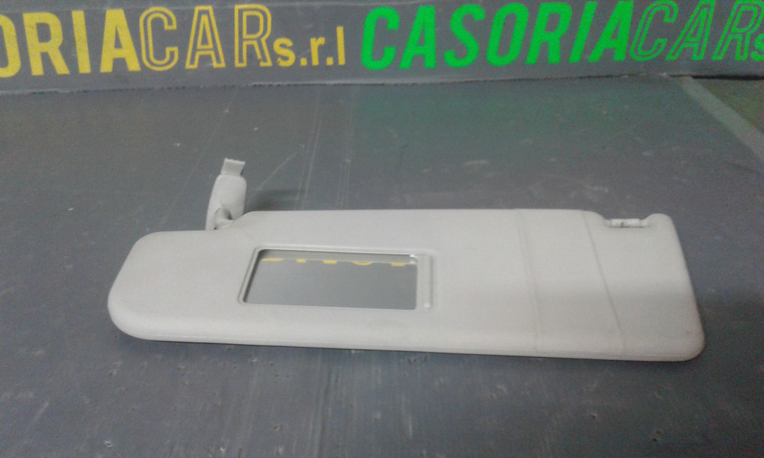 Parasole anteriore Lato Guida SKODA Octavia Berlina 2 Serie