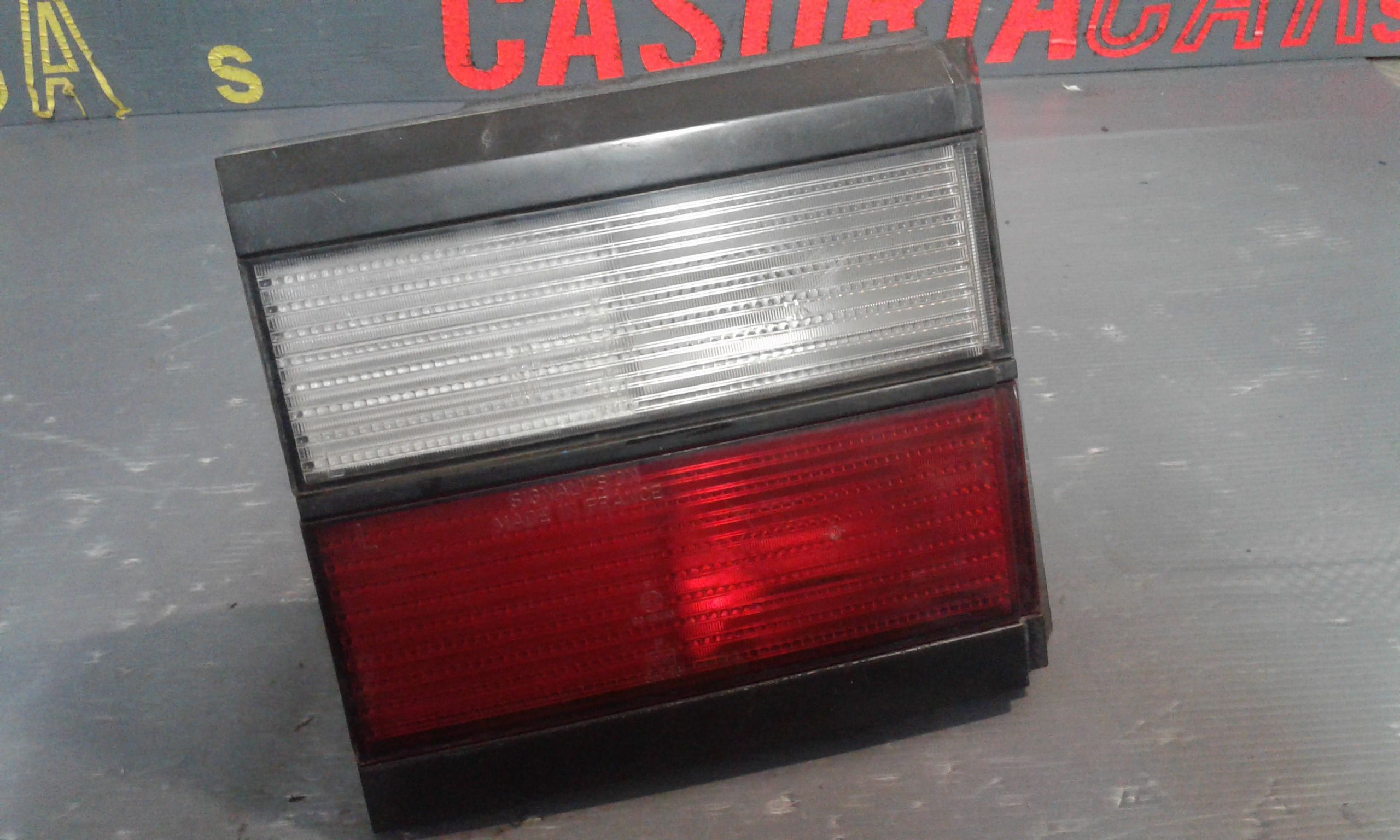 Stop Posteriore Sinistro Integrato nel Portello VOLKSWAGEN Passat Berlina 1 Serie