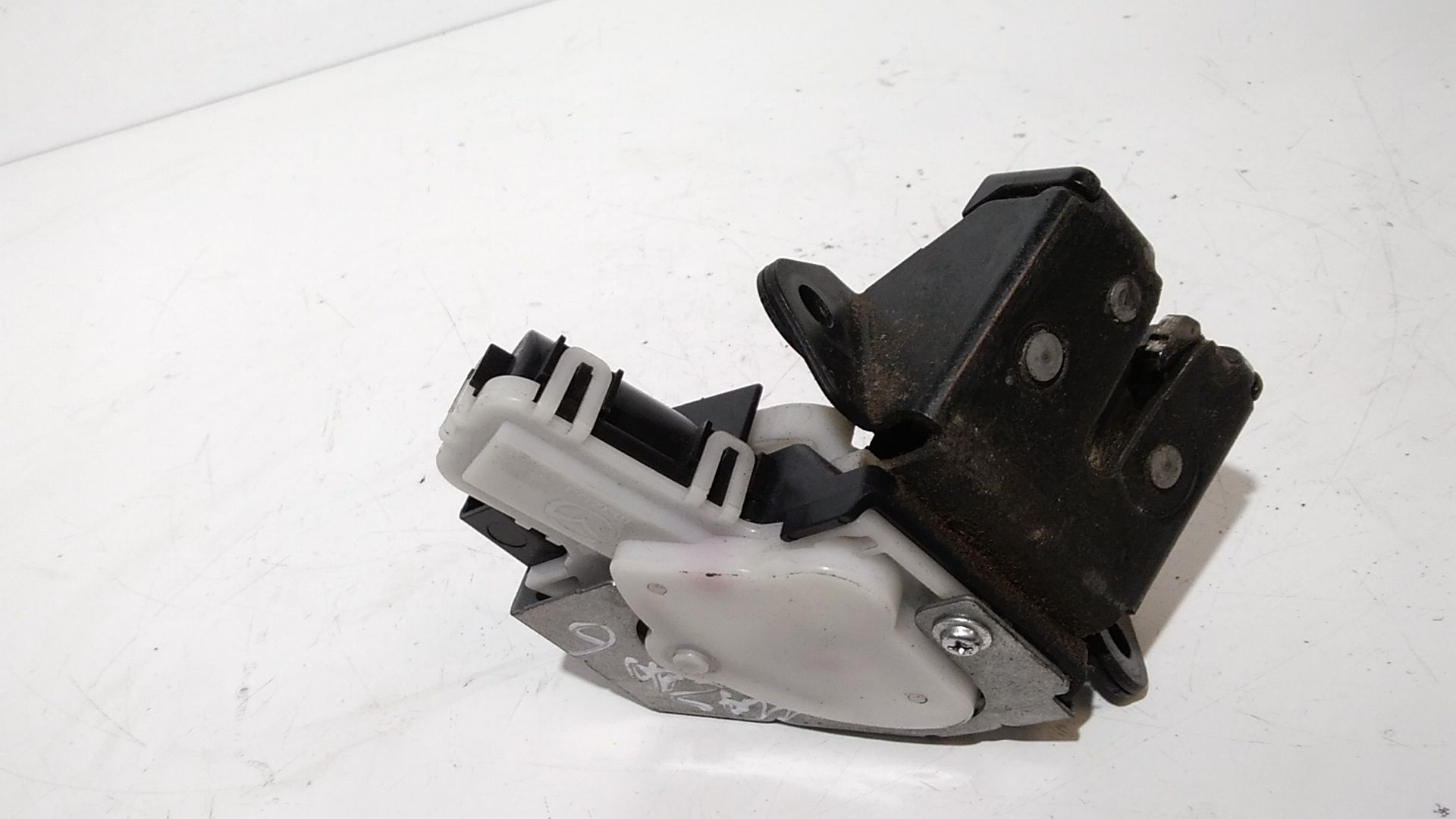 Serratura Cofano Posteriore MAZDA 6 Berlina 2 Serie