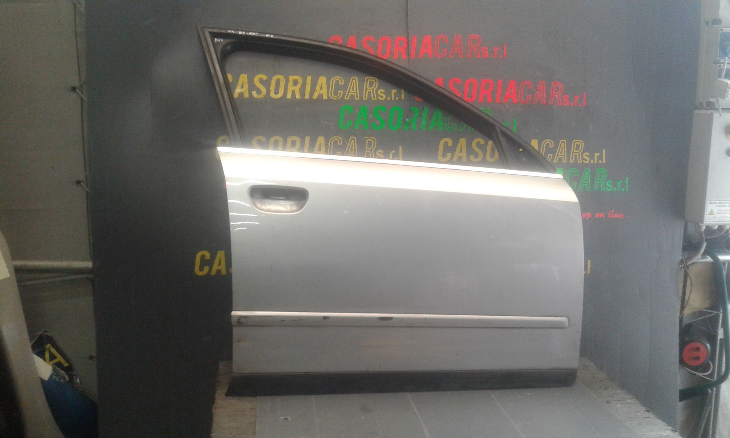 Portiera anteriore Destra AUDI A4 Avant 2 Serie