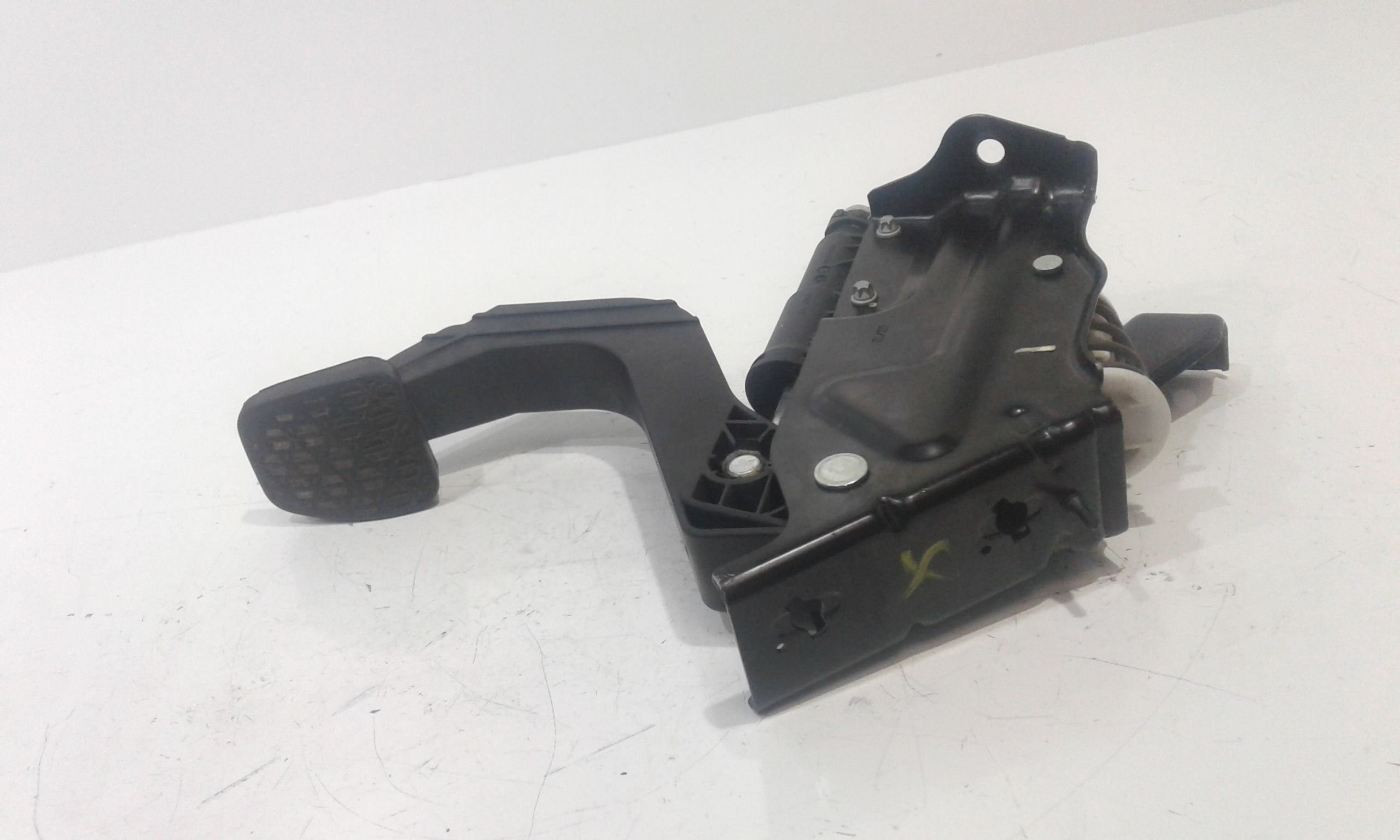 Pedale frizione MERCEDES Sprinter 313