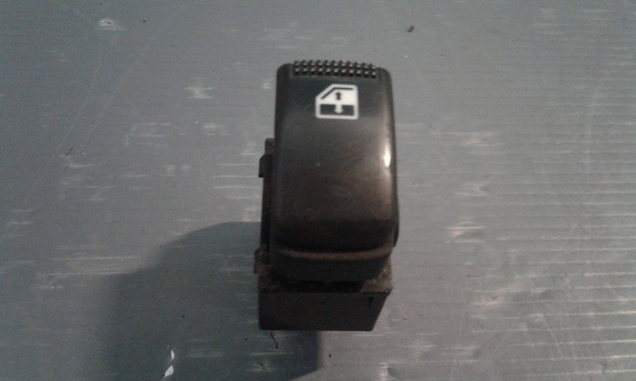 Pulsantiera Anteriore Destra Passeggero HYUNDAI Getz 1 Serie