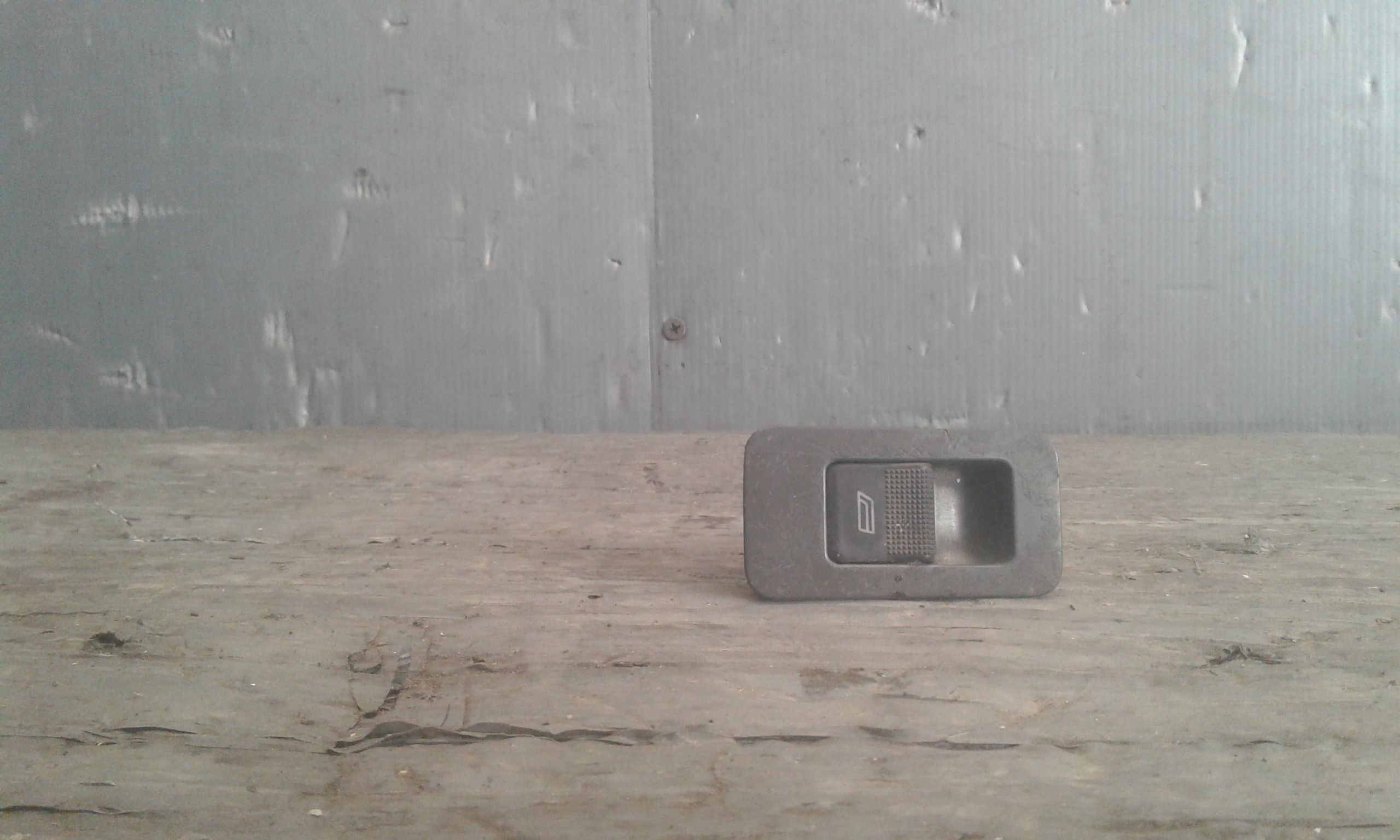 Pulsantiera Anteriore Destra Passeggero VOLKSWAGEN Lupo 1 Serie