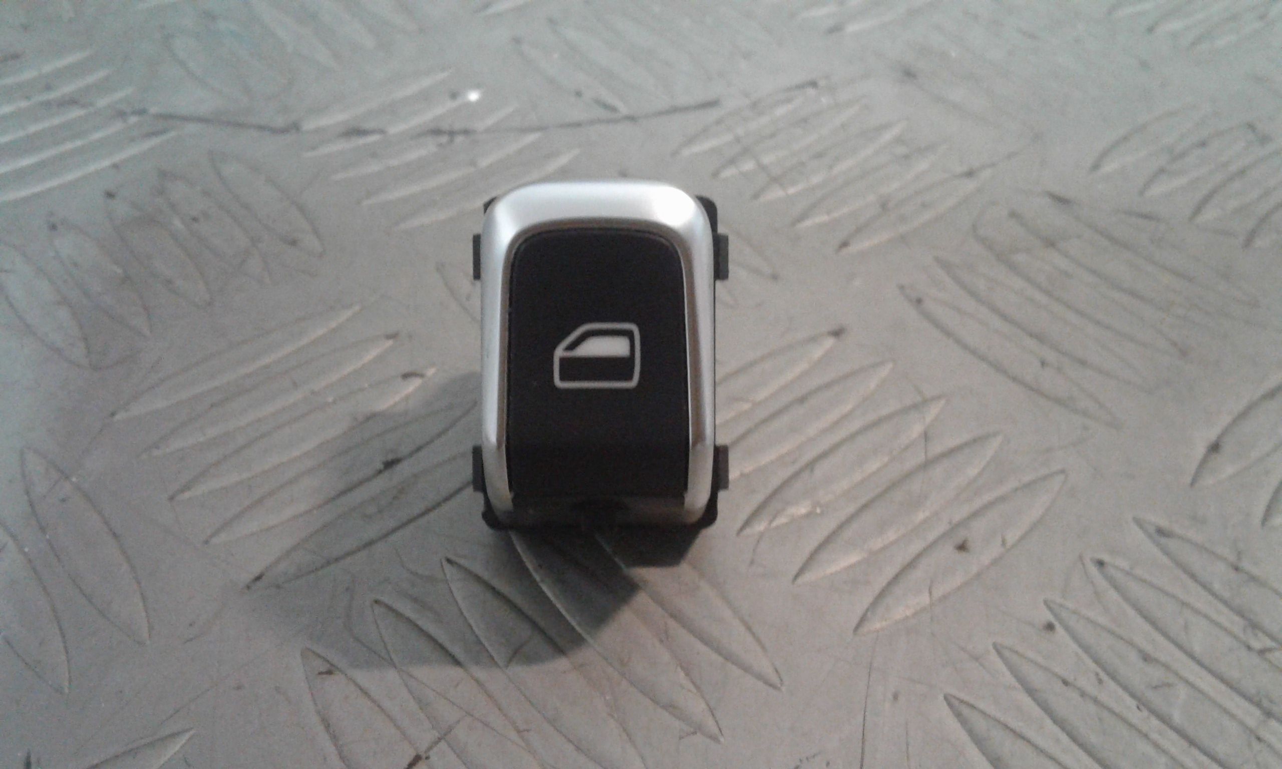 Pulsantiera Anteriore Destra Passeggero AUDI A8 3 Serie