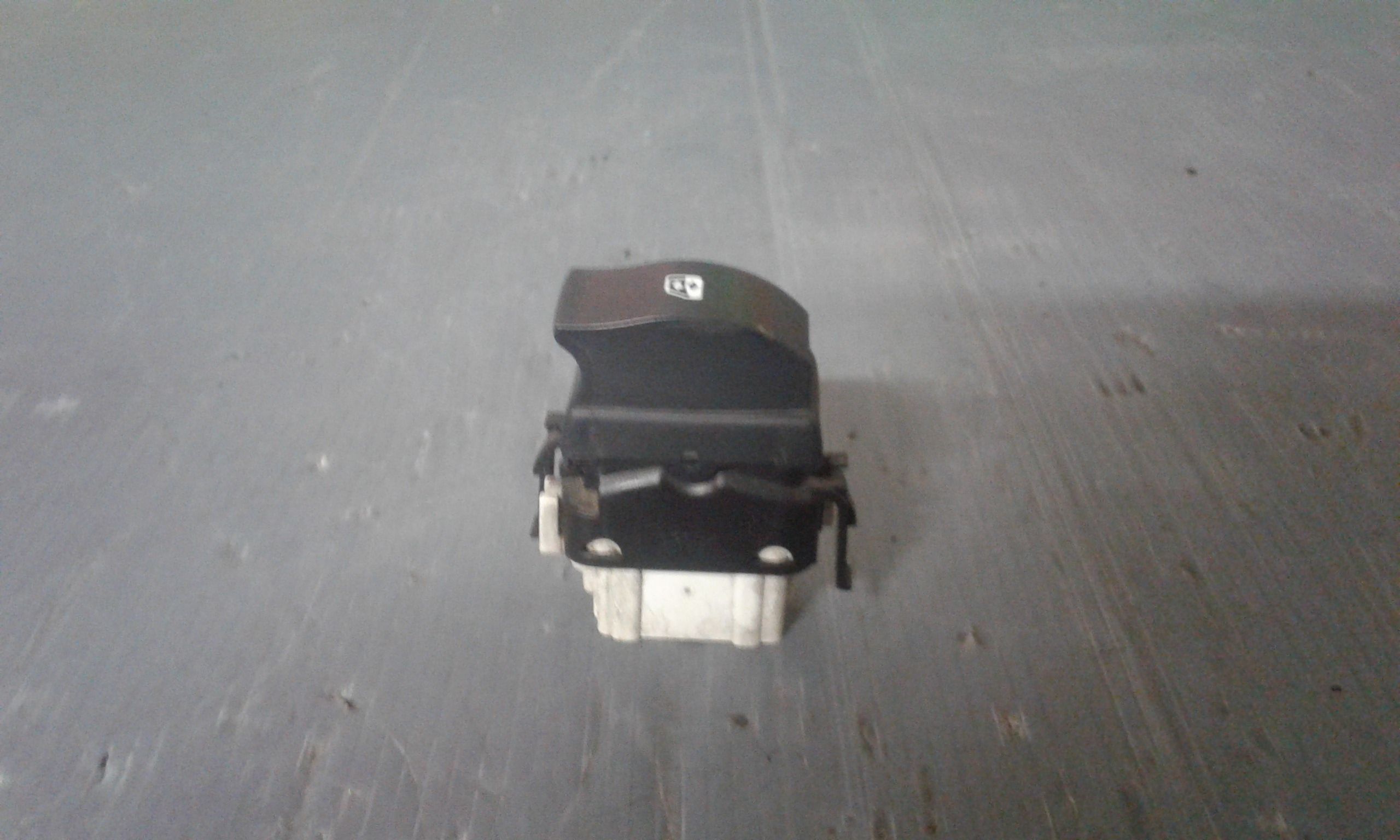 Pulsantiera Anteriore Destra Passeggero RENAULT Clio 4