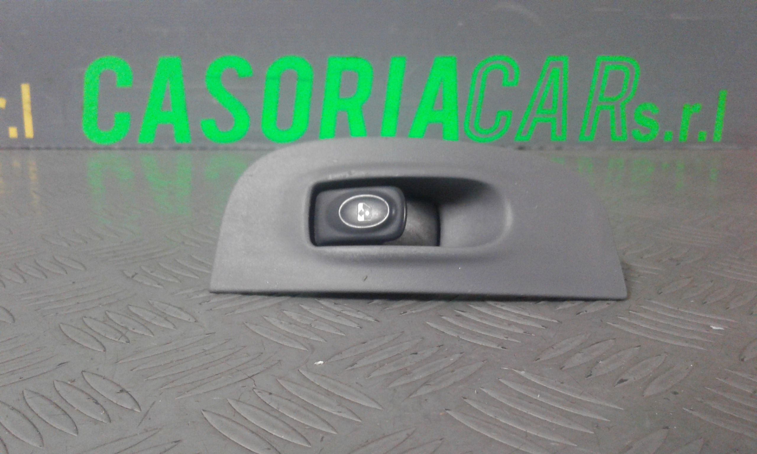 Pulsantiera Anteriore Destra Passeggero RENAULT Megane l Grand Tour