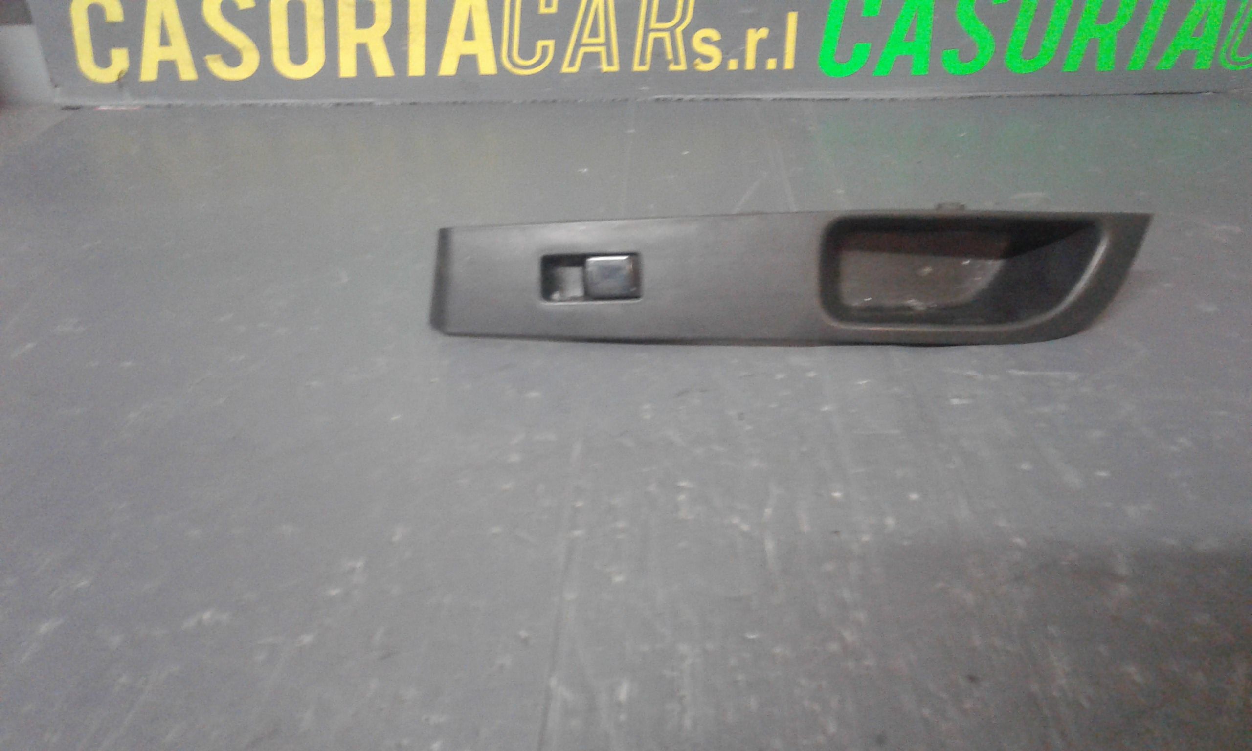 Pulsantiera Anteriore Destra Passeggero NISSAN Micra 4 Serie