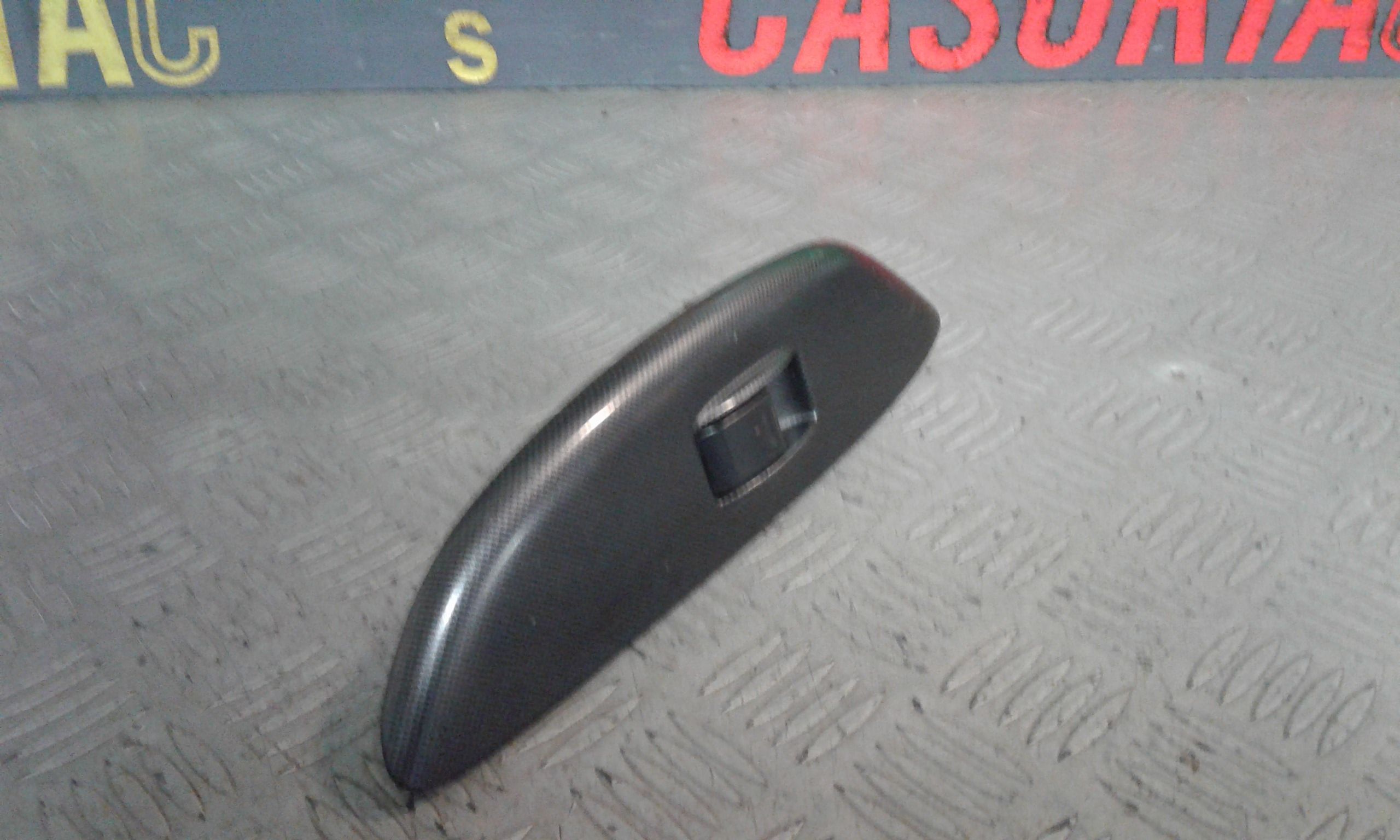 Pulsantiera Anteriore Destra Passeggero TOYOTA Yaris 1 Serie