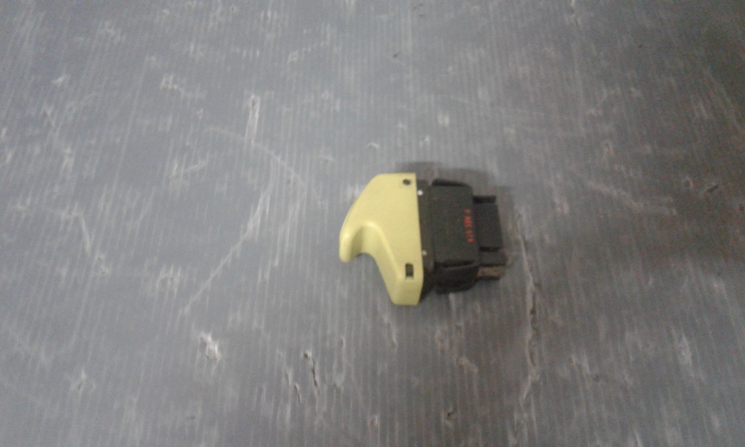 Pulsantiera Anteriore Destra Passeggero RENAULT Twingo 2 Serie