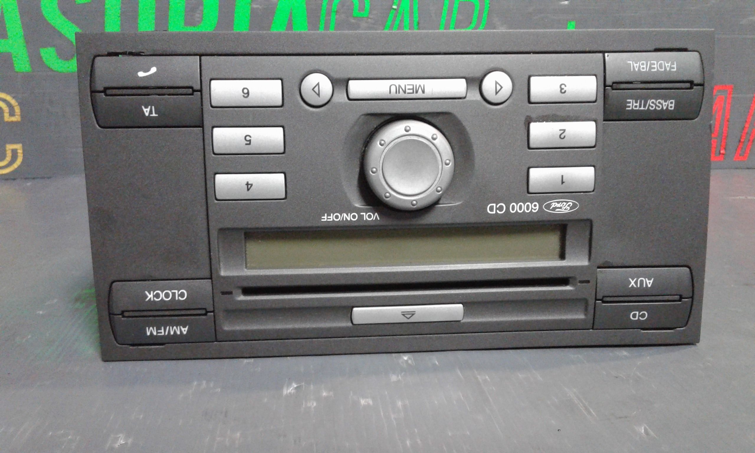 Autoradio FORD Fiesta 5 Serie