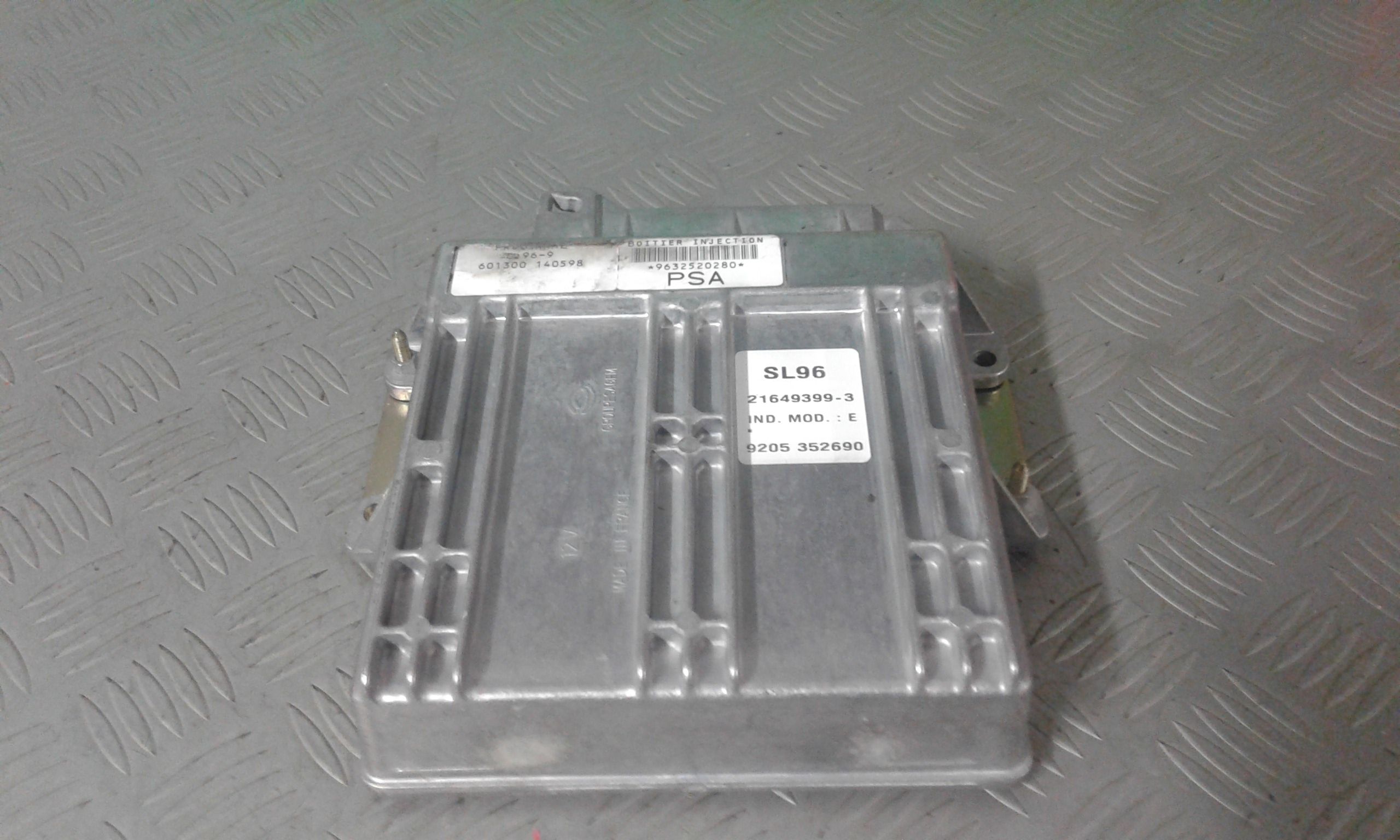 Centralina motore CITROEN Xsara Berlina 1 Serie