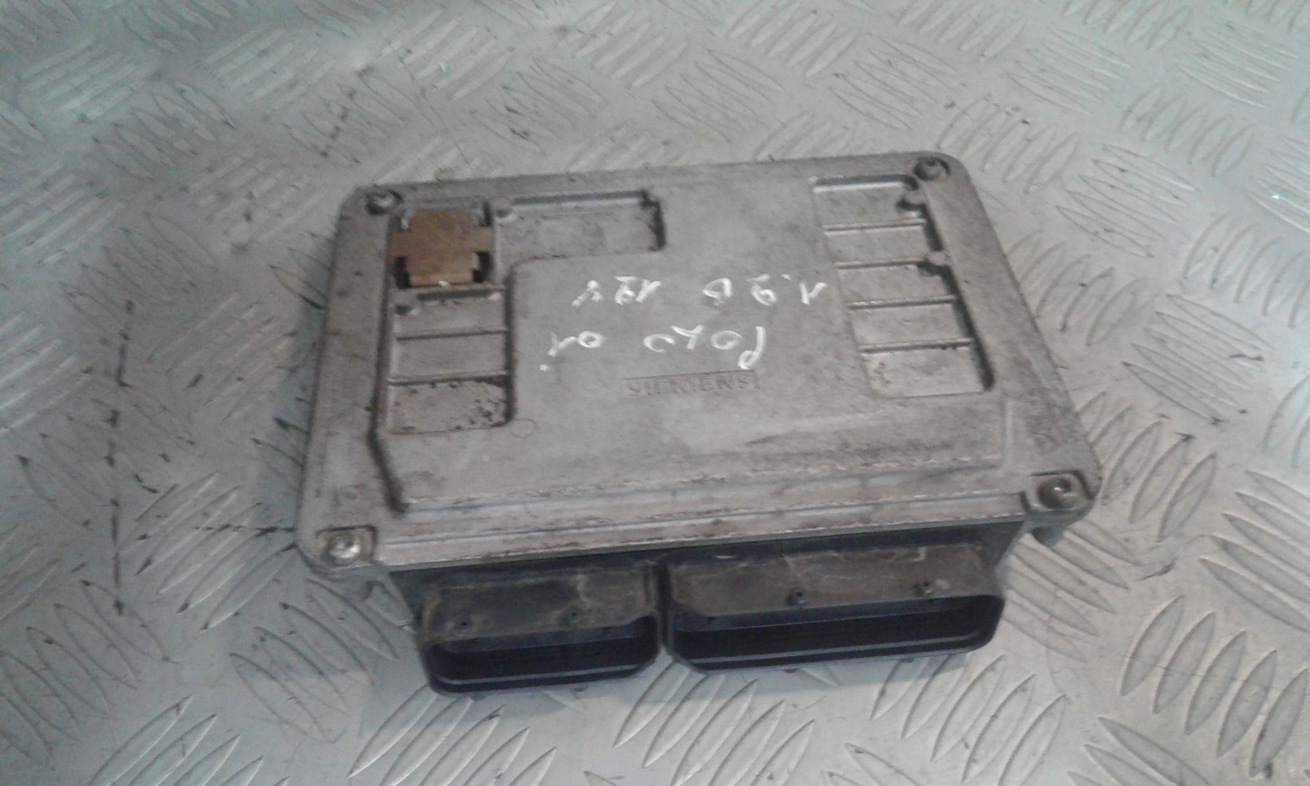 Centralina motore VOLKSWAGEN Polo 4 Serie