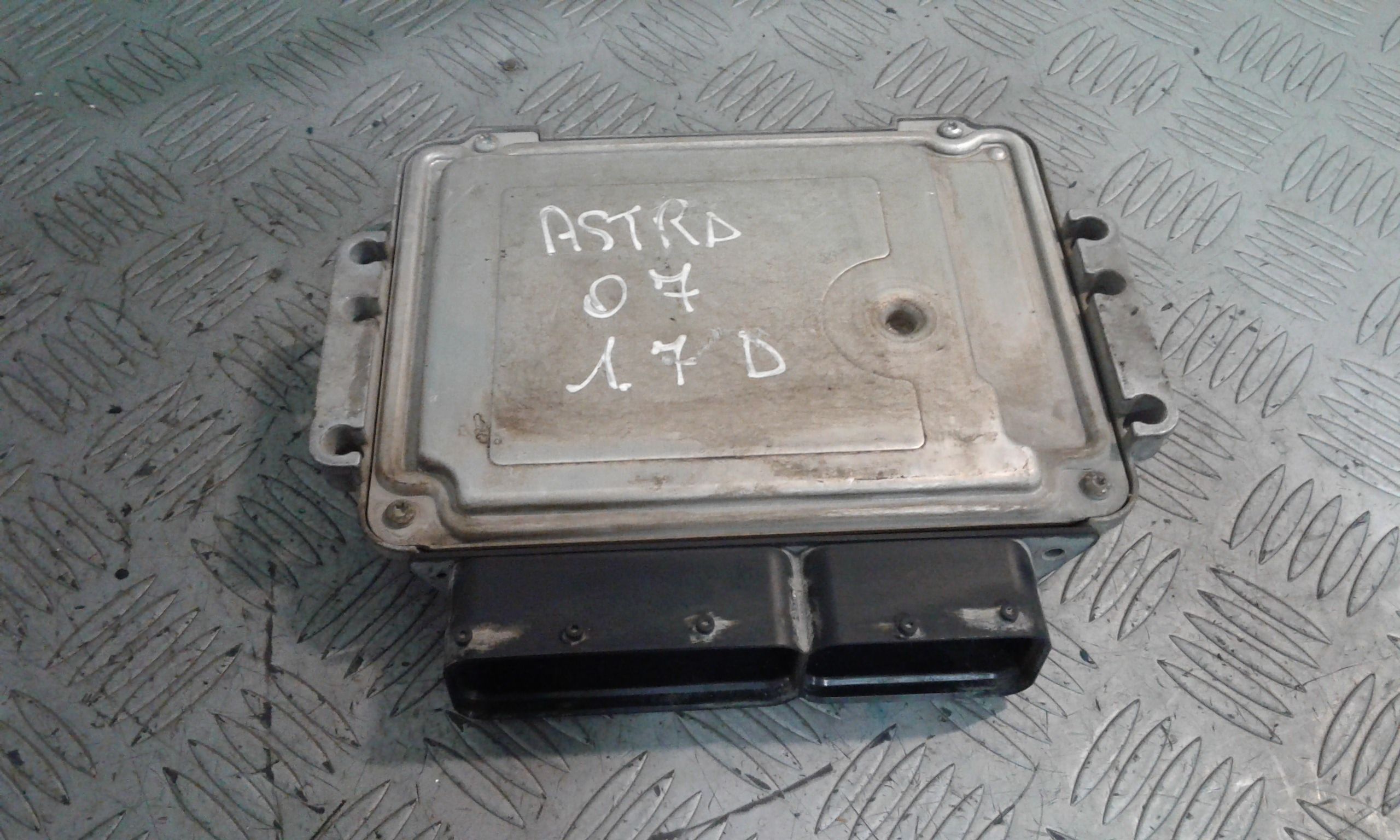 Centralina motore OPEL Astra H Berlina