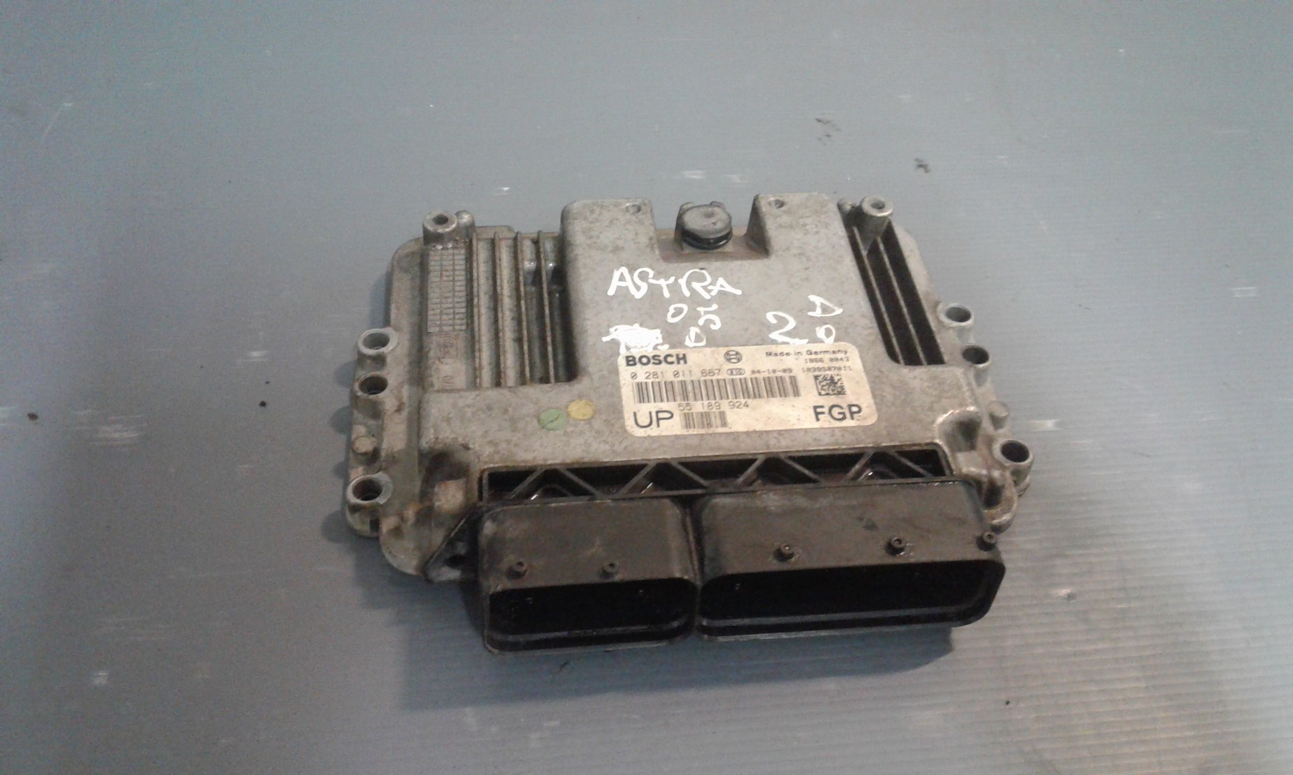 Centralina motore OPEL Astra H Berlina