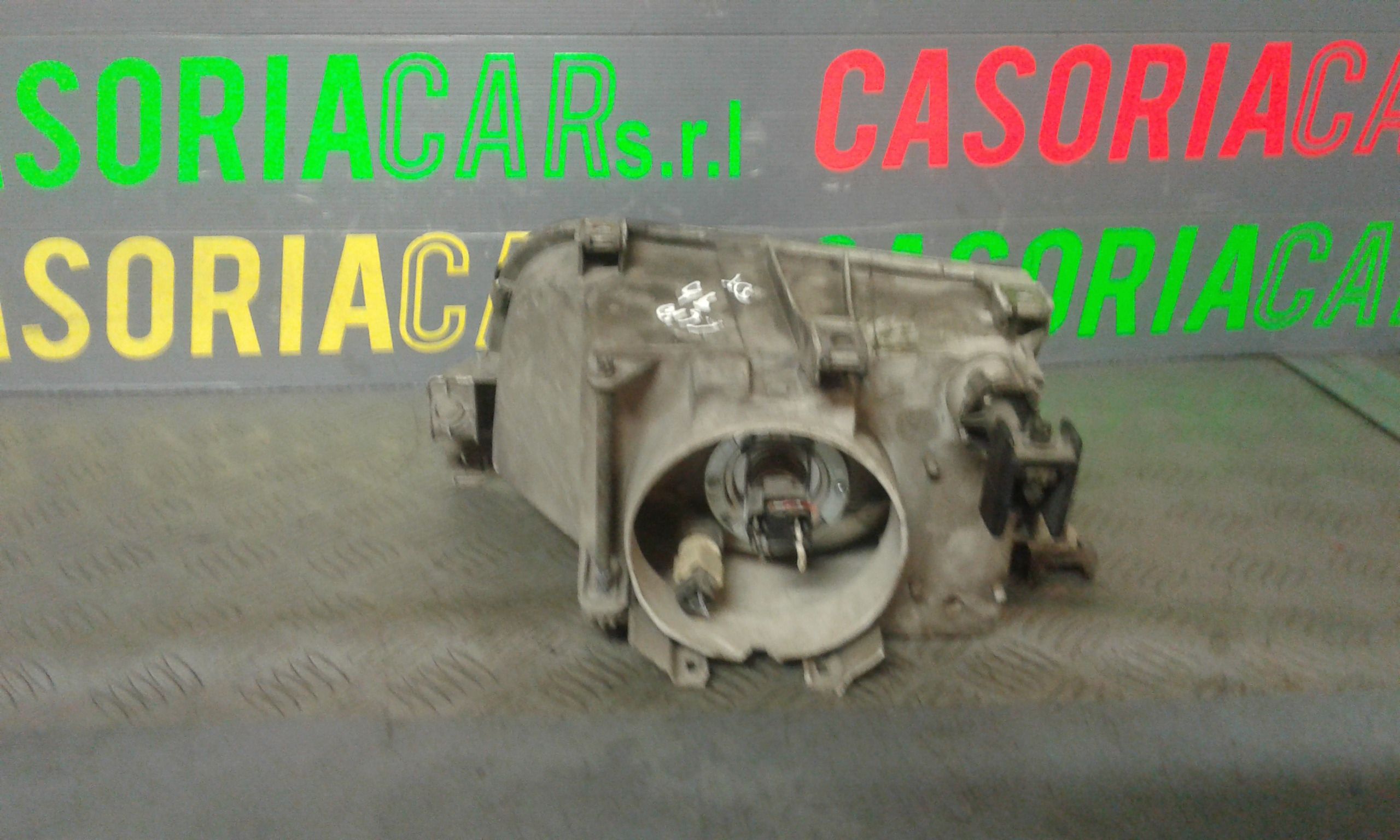 Faro anteriore Destro Passeggero RENAULT Clio 2