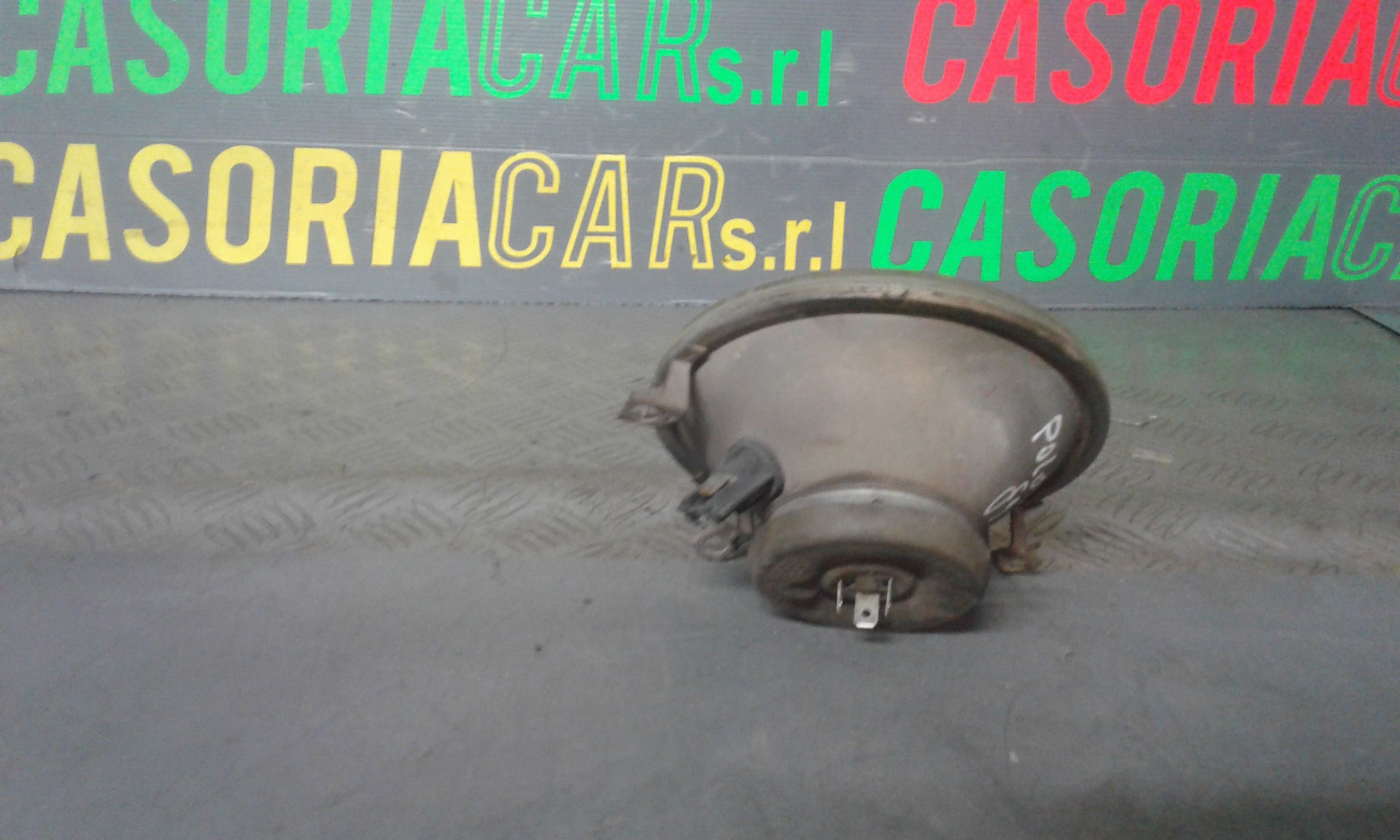 Faro anteriore Sinistro Guida VOLKSWAGEN Polo 2 Serie