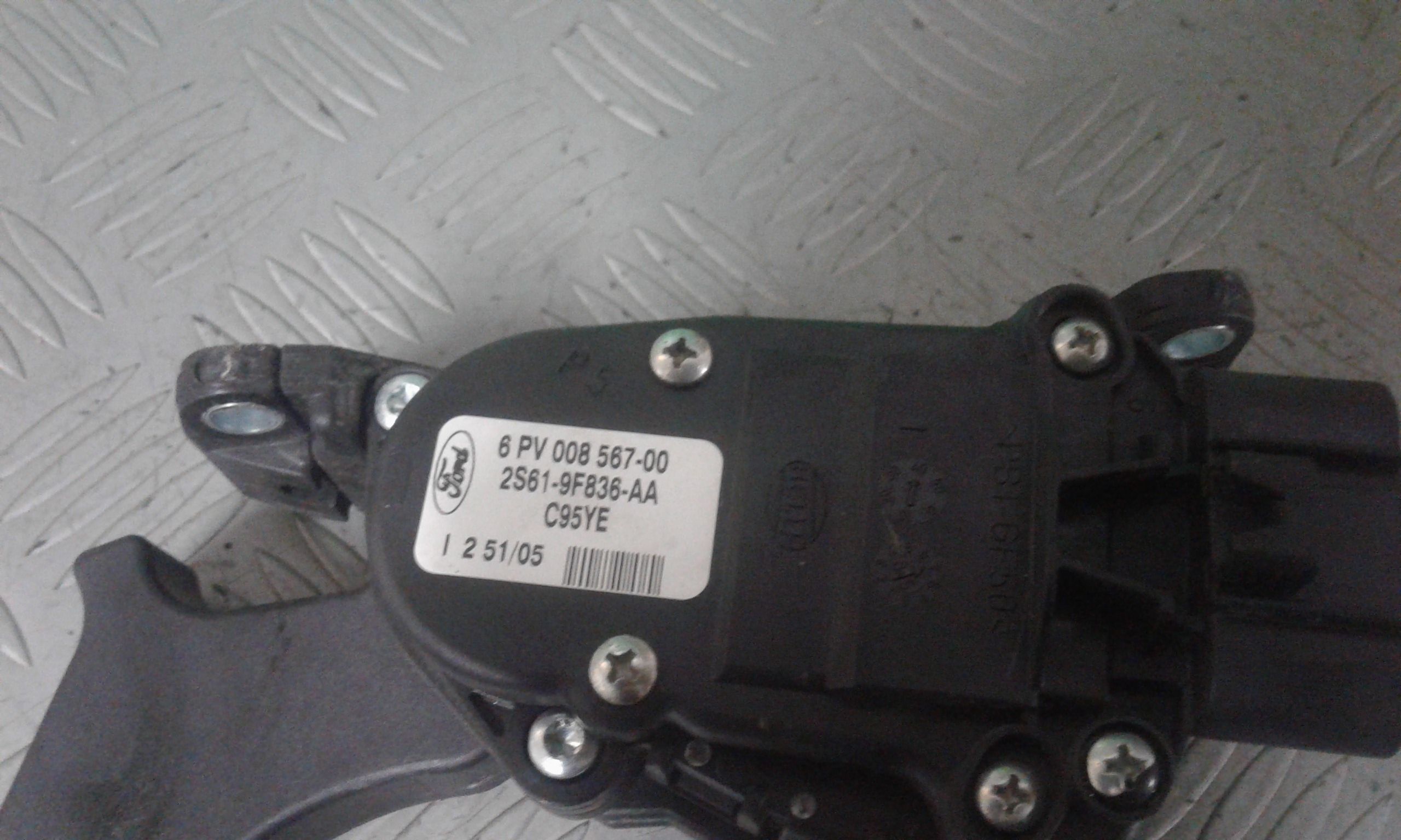 Pedale acceleratore FORD Fiesta 5 Serie