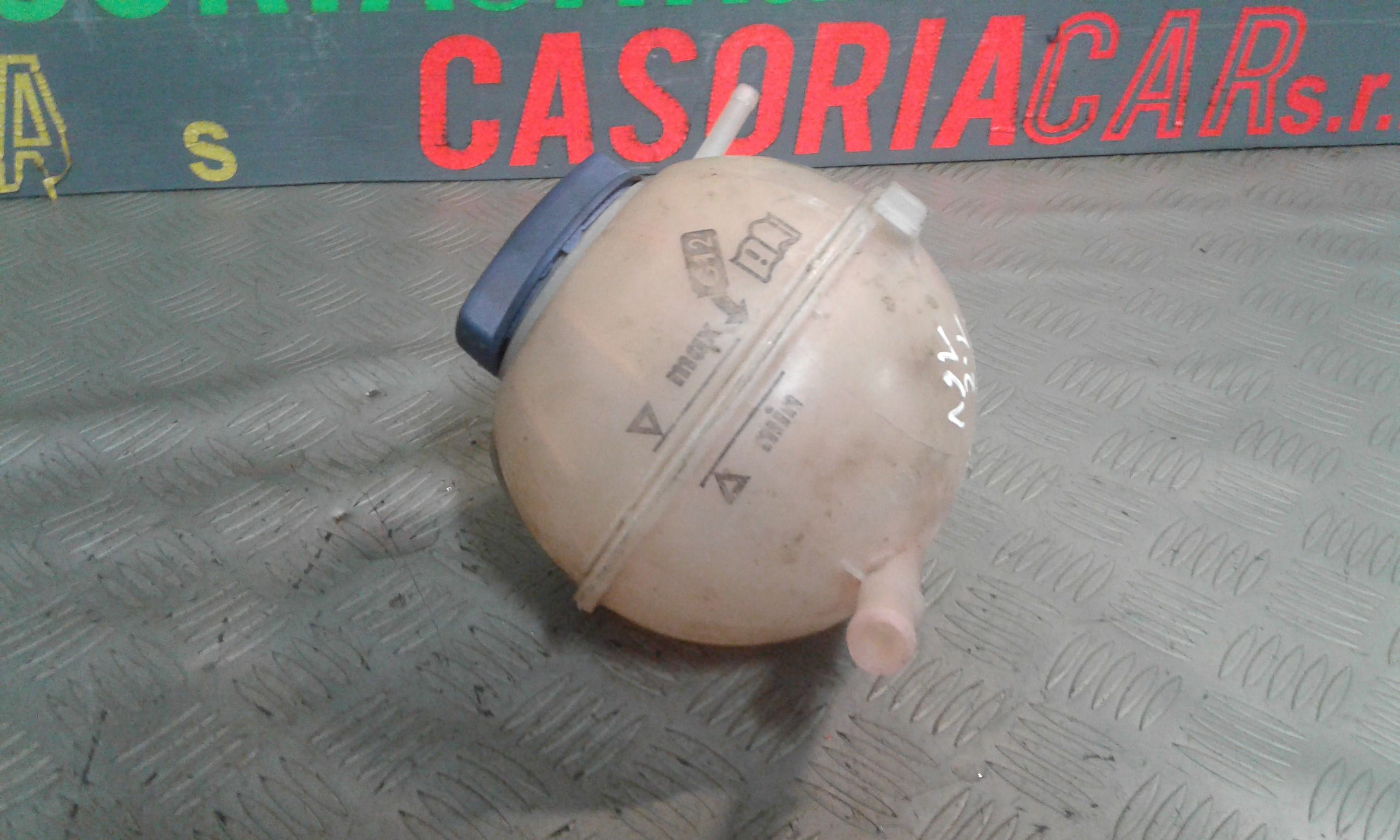 Vaschetta liquido radiatore VOLKSWAGEN Polo 4 Serie