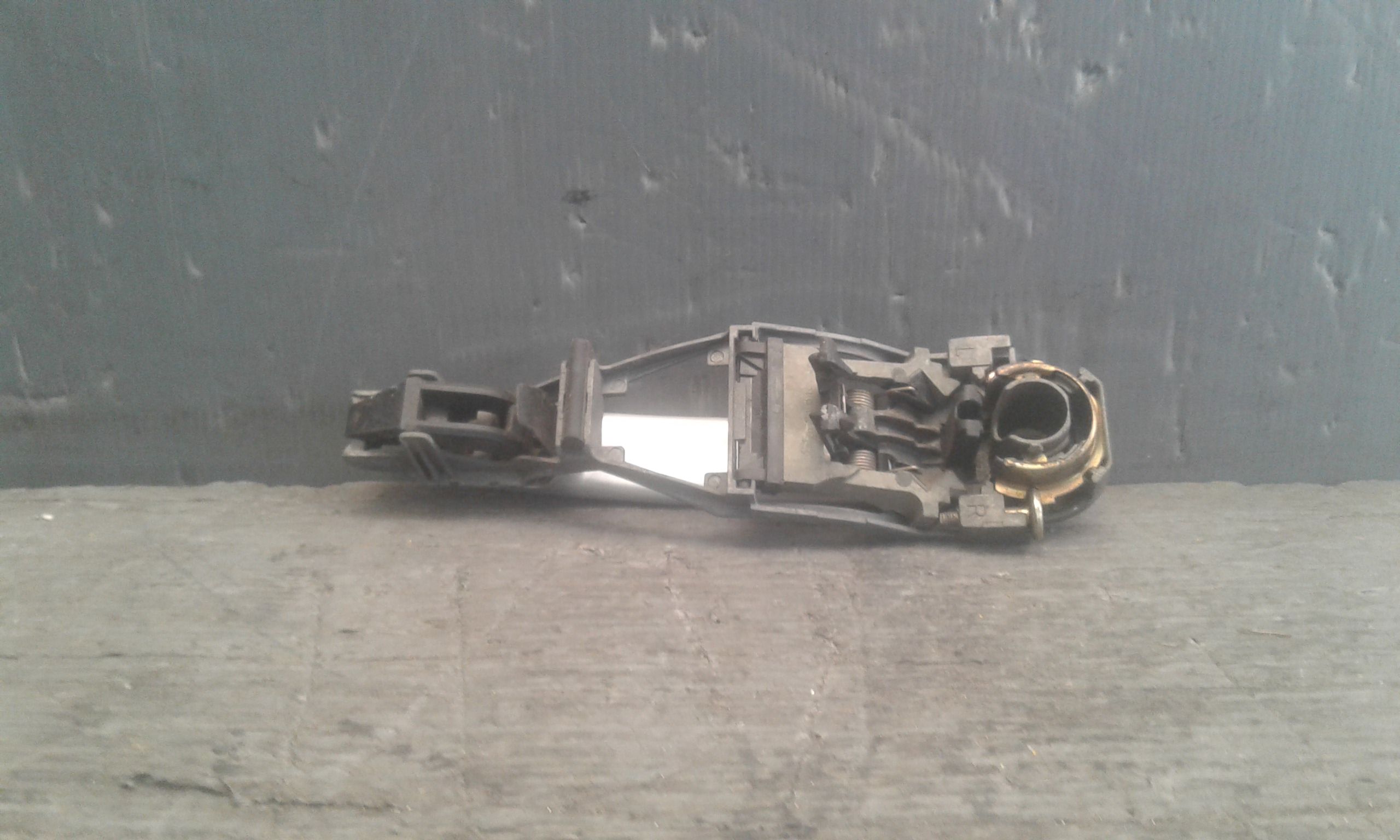 Maniglia esterna Posteriore Destra VOLKSWAGEN Passat Berlina 3 Serie