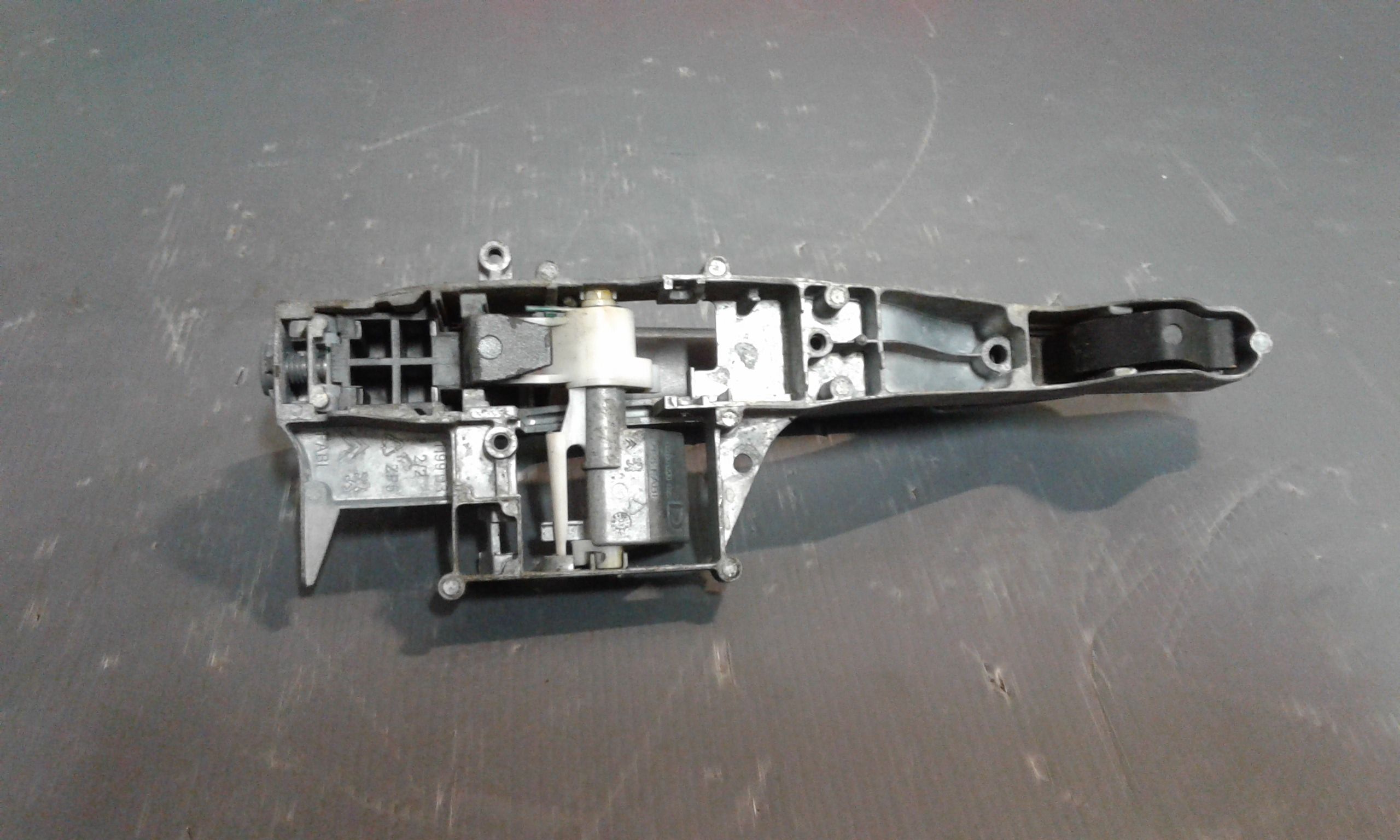 Maniglia esterna Posteriore Destra PEUGEOT 207 1 Serie