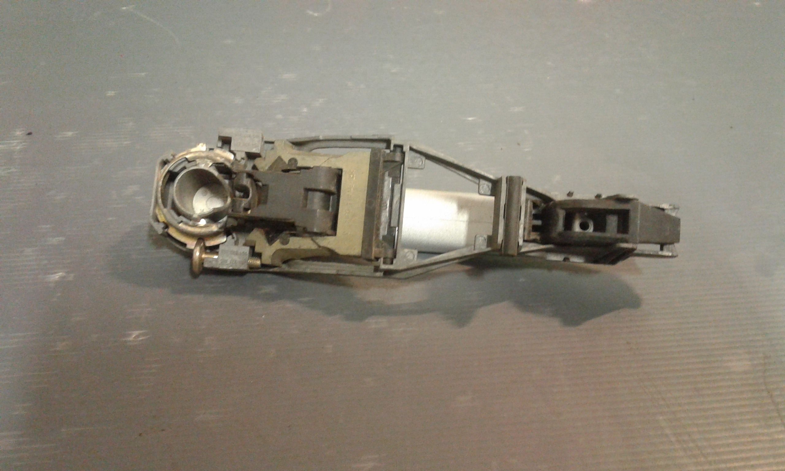 Maniglia esterna Posteriore Destra VOLKSWAGEN Polo 4 Serie