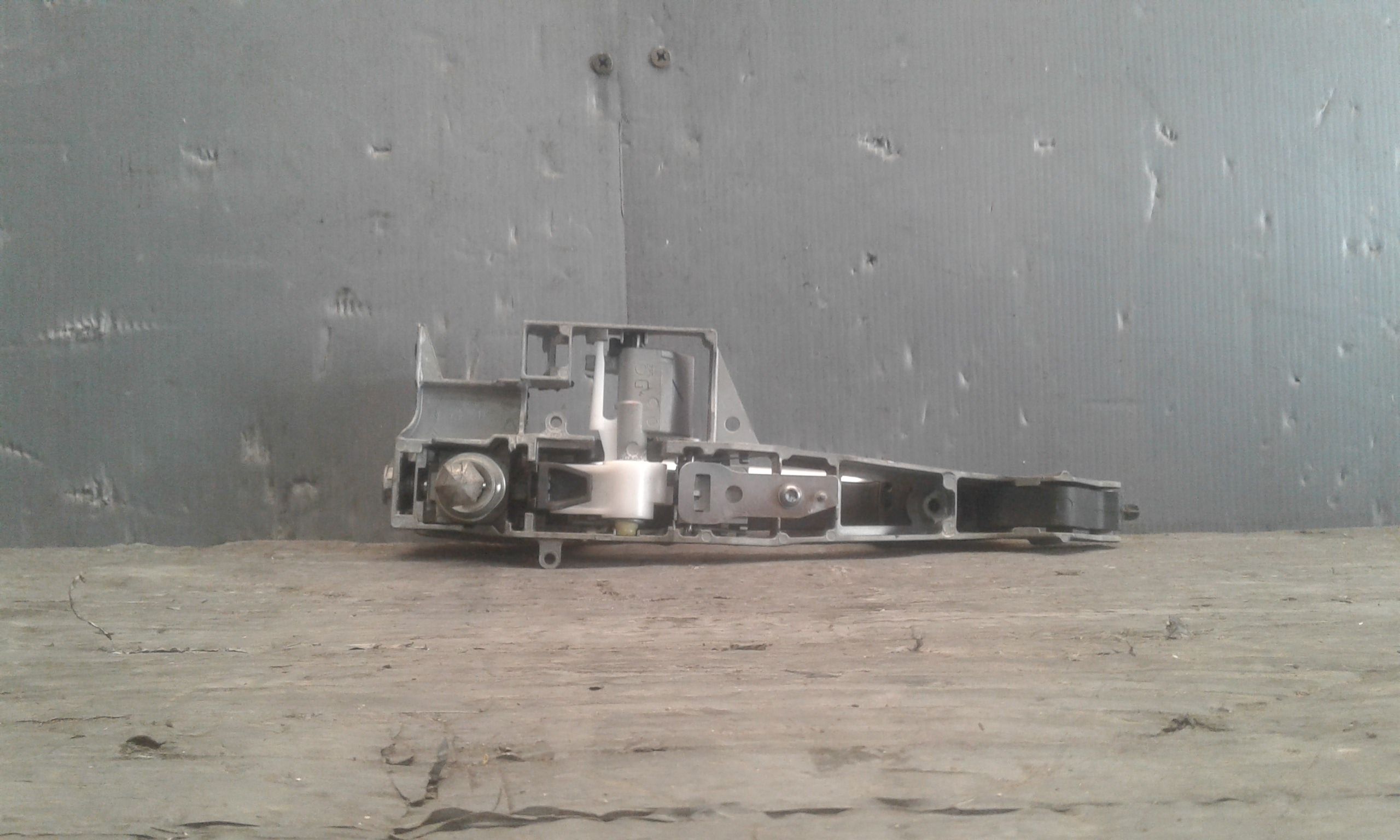 Maniglia esterna Anteriore Sinistra PEUGEOT 3008 1 Serie