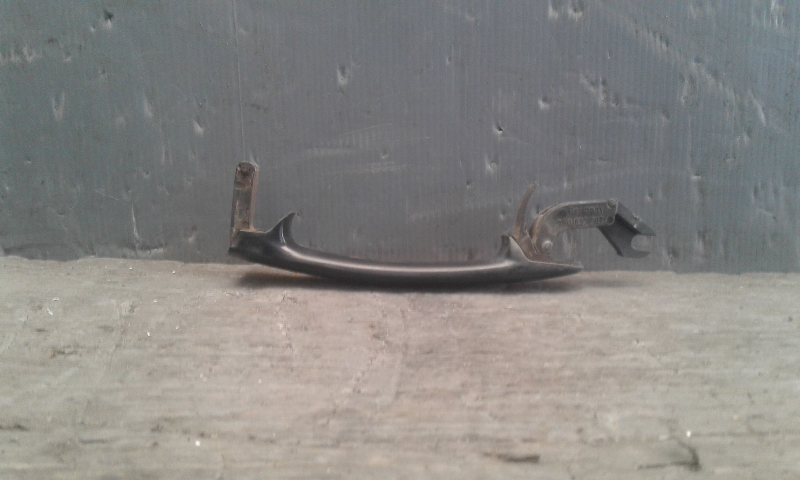 Maniglia esterna Anteriore Sinistra SKODA Octavia Berlina 1 Serie